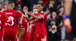 Λιντς – Λίβερπουλ με Boost στα Παγώνια