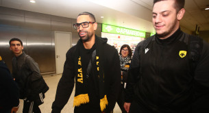 Ο Τζιάν Κλαβέλ στο Athletiko: «Εύκολη απόφαση να έρθω στην ΑΕΚ, θα κάνω τα πάντα για νίκες»