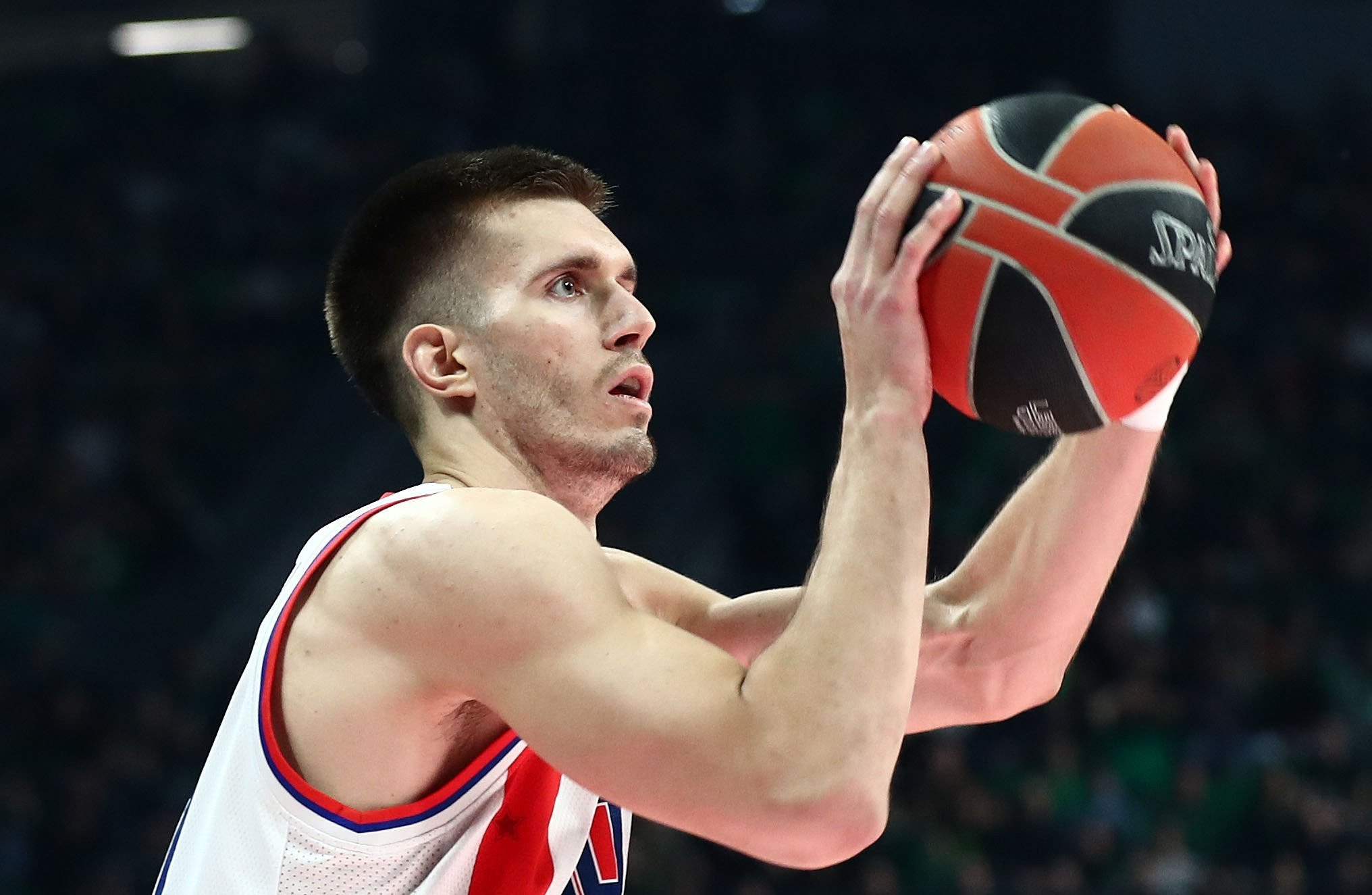 Ο Πετρούσεφ απέρριψε την προοπτική του Ερυθρού Αστέρα, σύμφωνα με τους Σέρβους