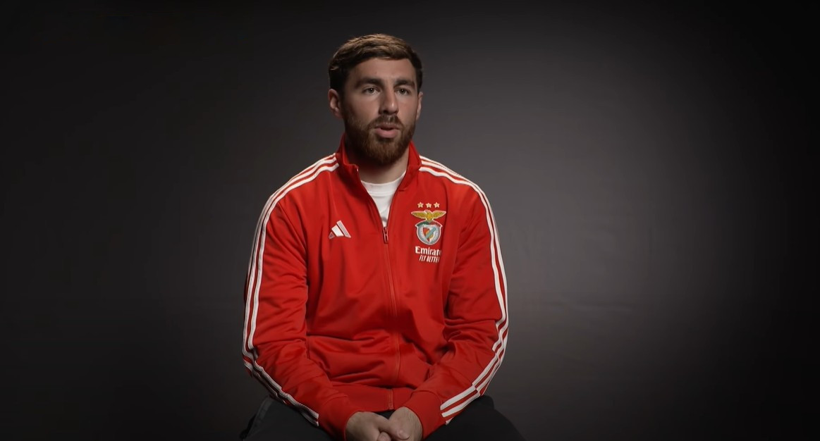 Ο Κοκτσού που είχε προκαλέσει σάλο στην LGBTQ+ κοινότητα, βρίσκεται στο στόχαστρο ομάδων της Premier