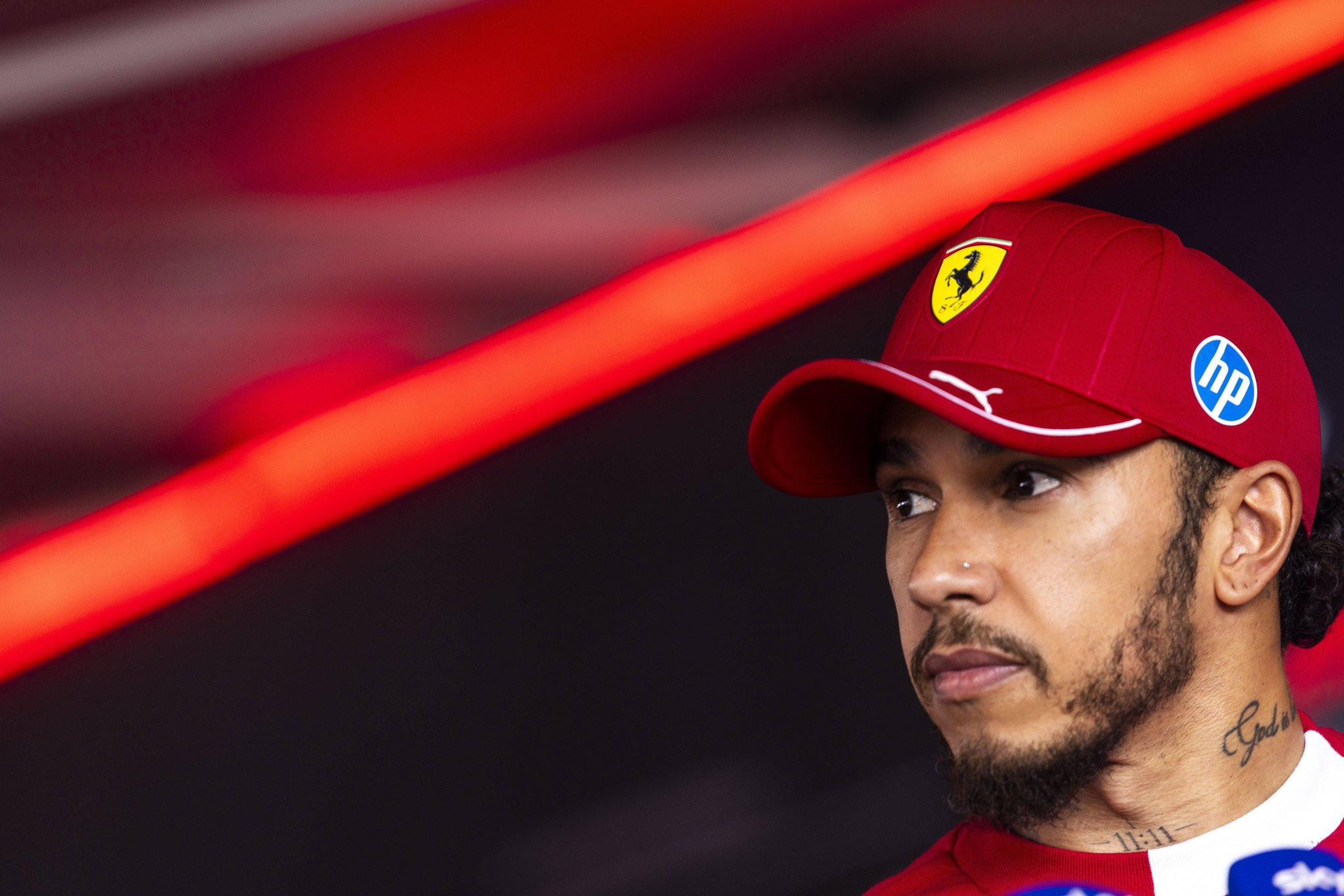 Έκλεστον: «Αν ήμουν ο Χάμιλτον θα έλεγα στην Ferrari να πληρωθώ και να αποχωρήσω»