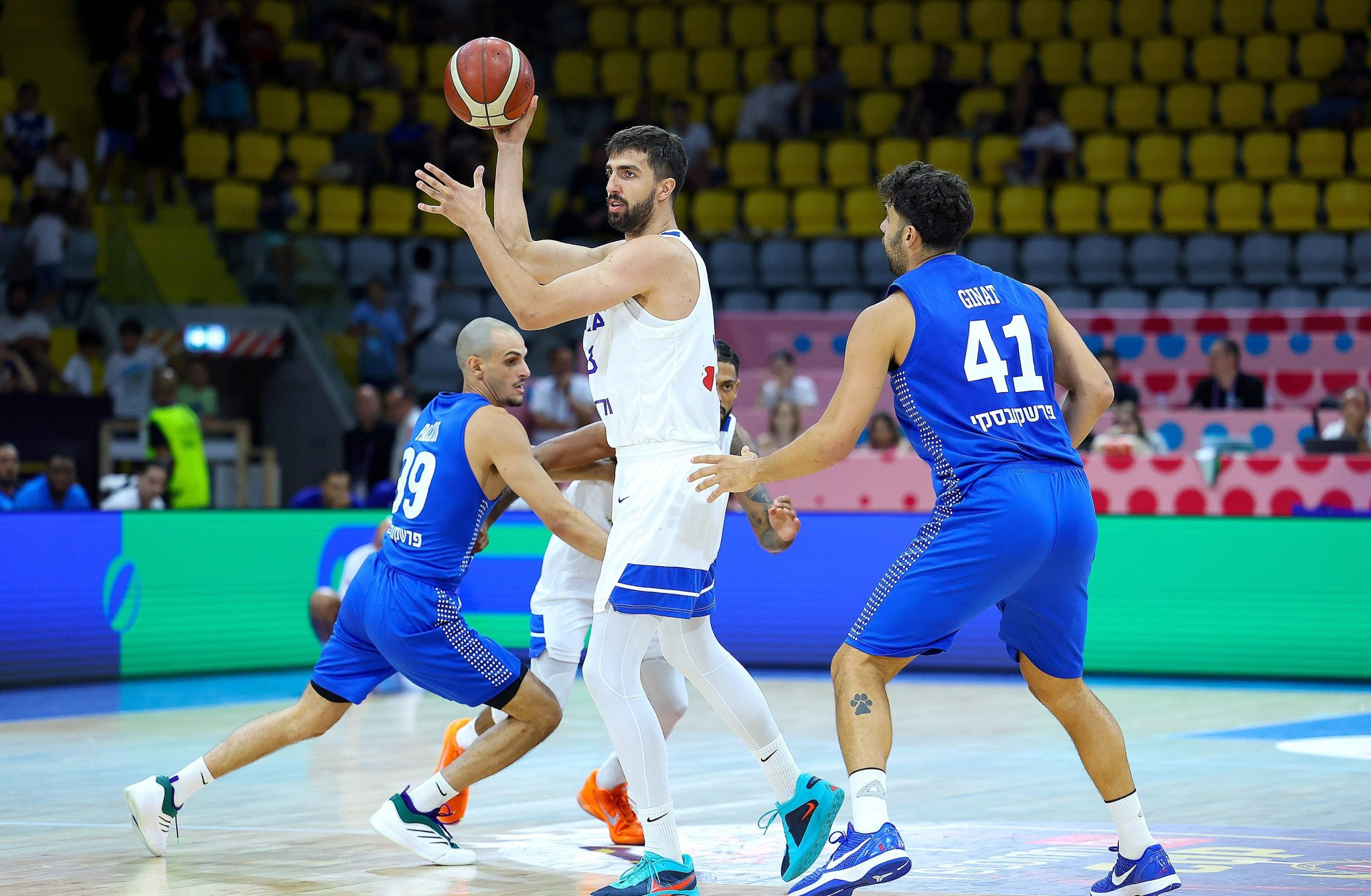 Χουγκάζ: «Μείναμε από ενέργεια στο δεύτερο ημίχρονο» (video)