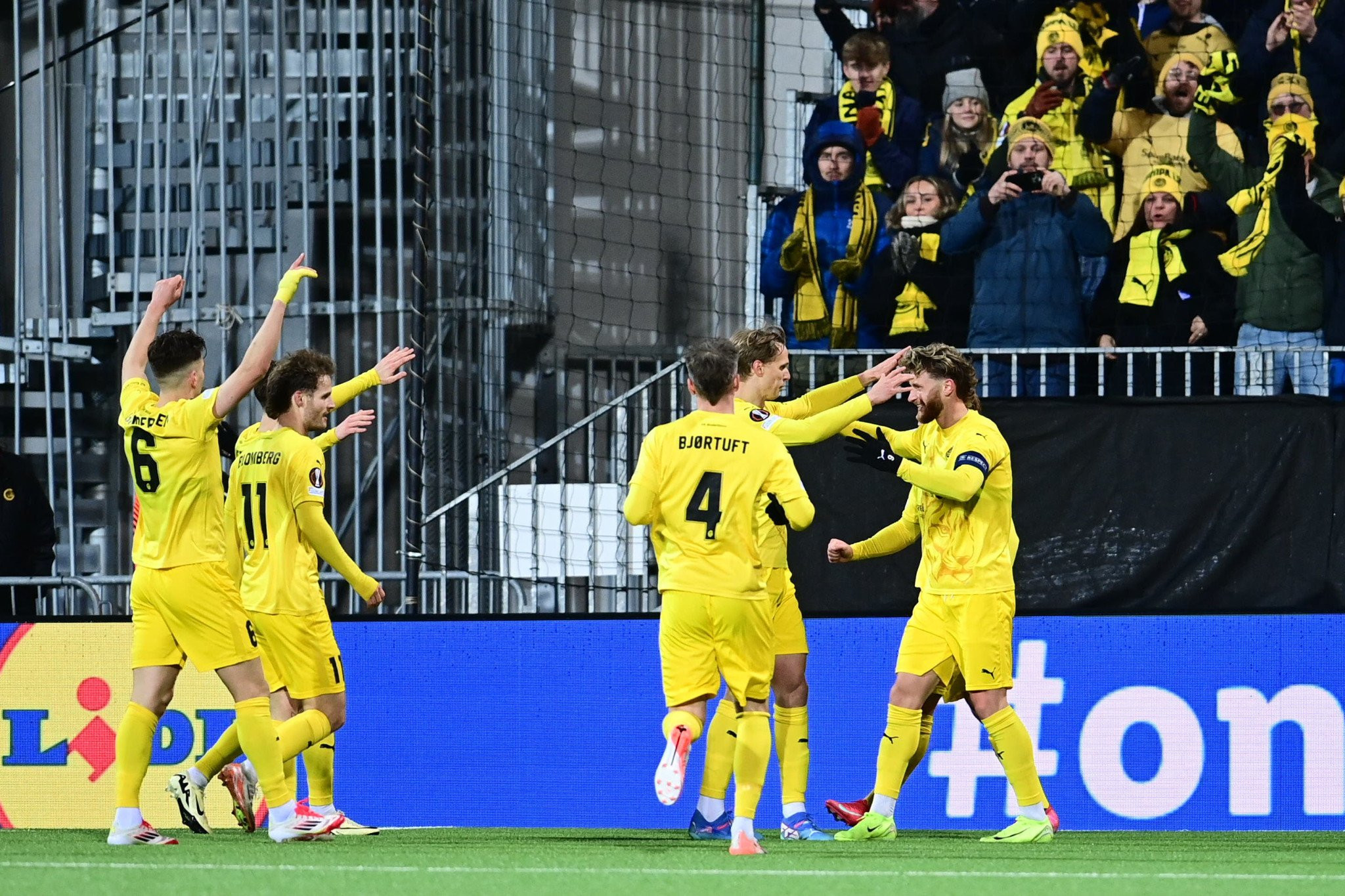 Καυτό Σαββατιάτικο Παρολί με απόδοση 26.12!