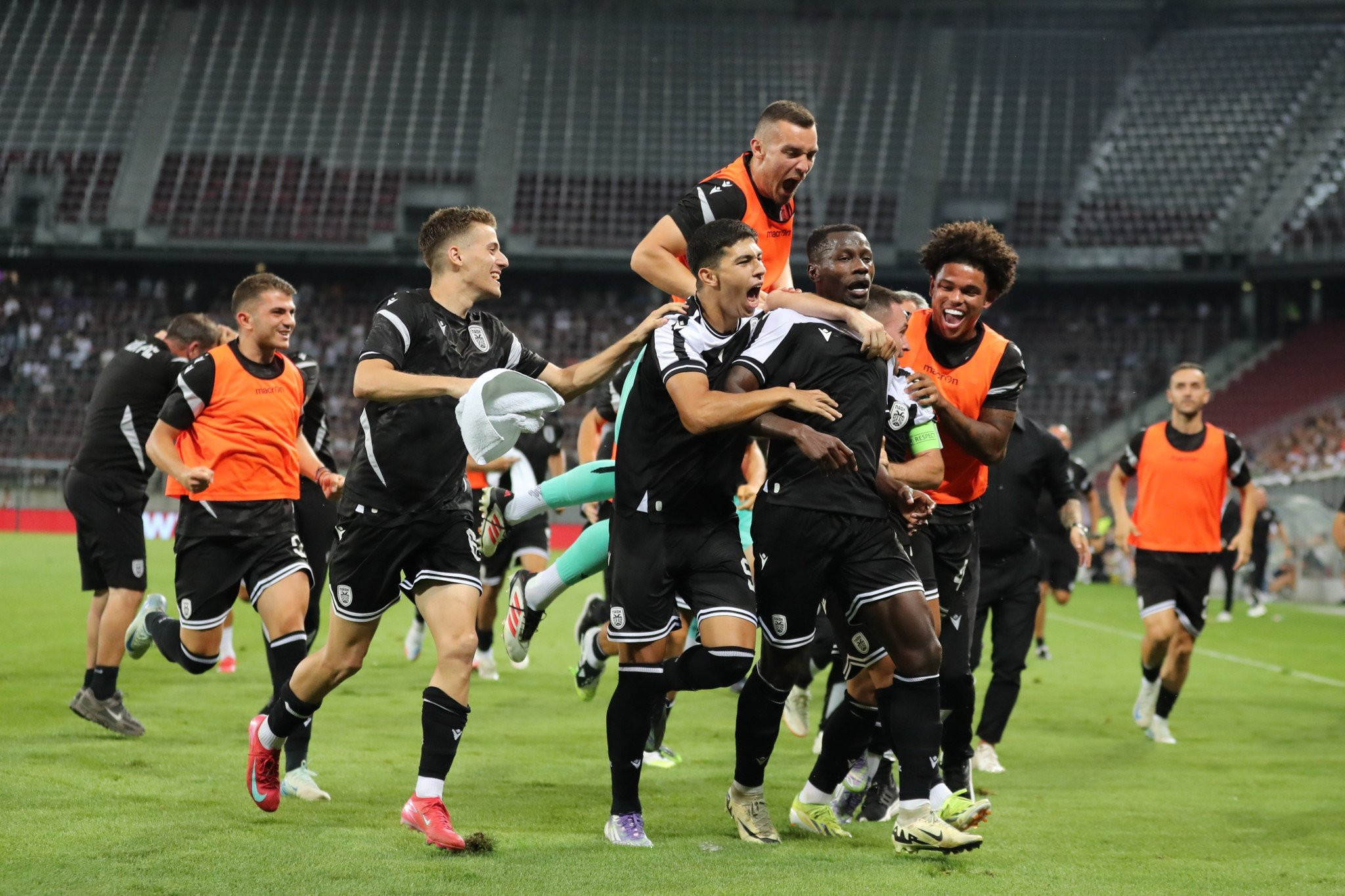 Τα στιγμιότυπα από τη νίκη-πρόκριση του ΠΑΟΚ επί της Βόλφσμπεργκερ (video)