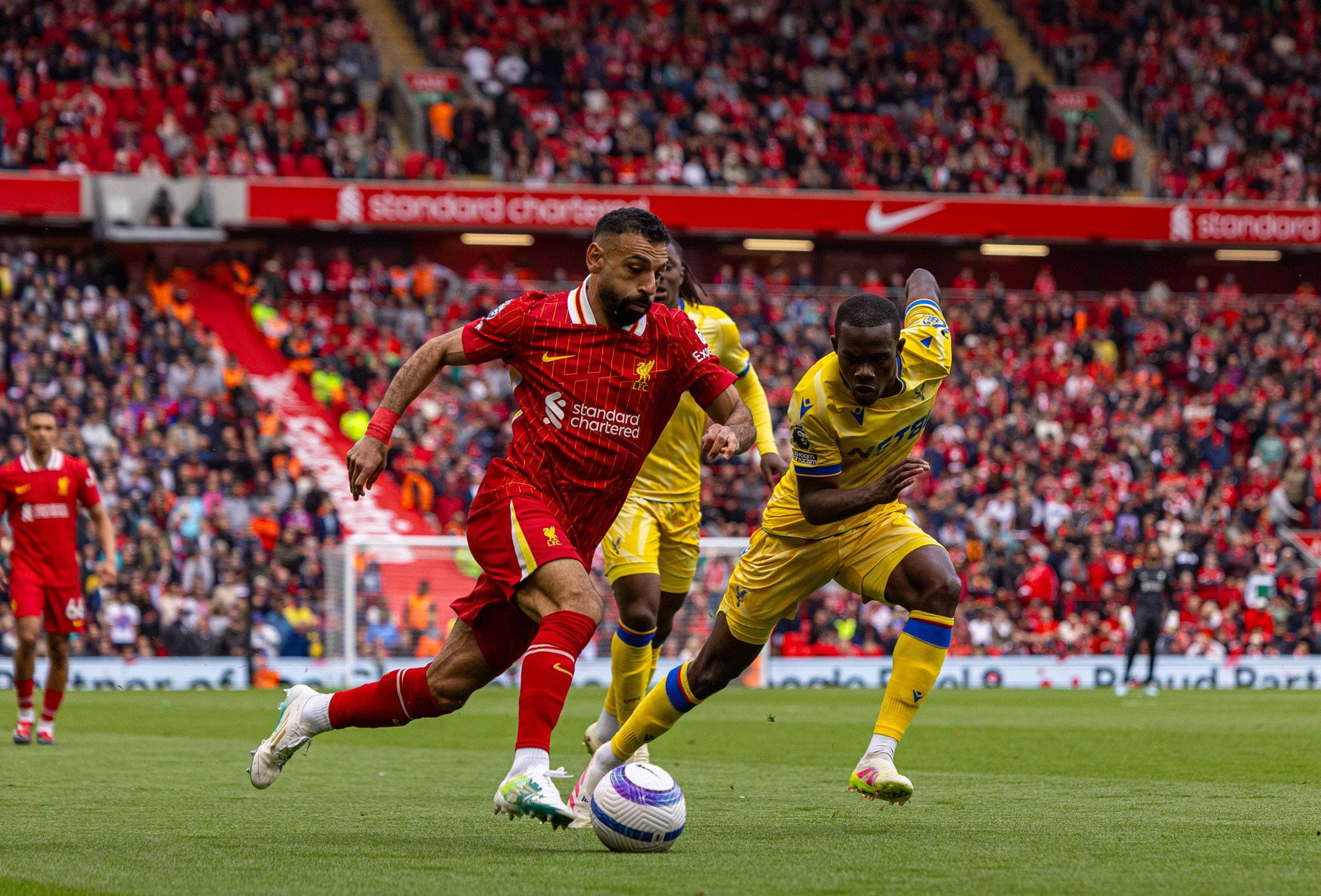 Επιτρέπεται οι ποδοσφαιριστές να παίζουν Fantasy;