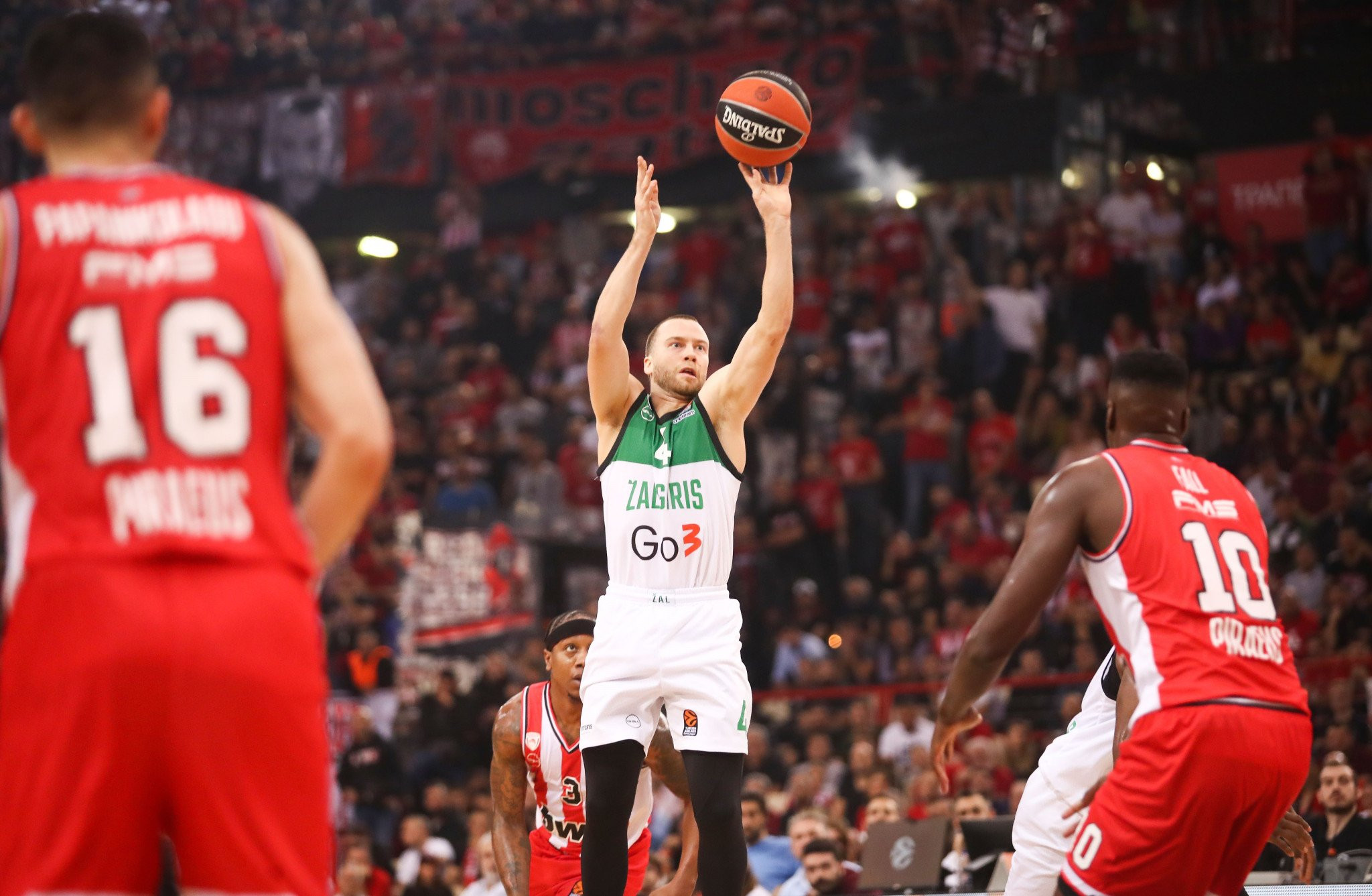 Ε όχι και «λίγος» παίκτης με 307 παιχνίδια Euroleague και 8 πρωταθλήματα...