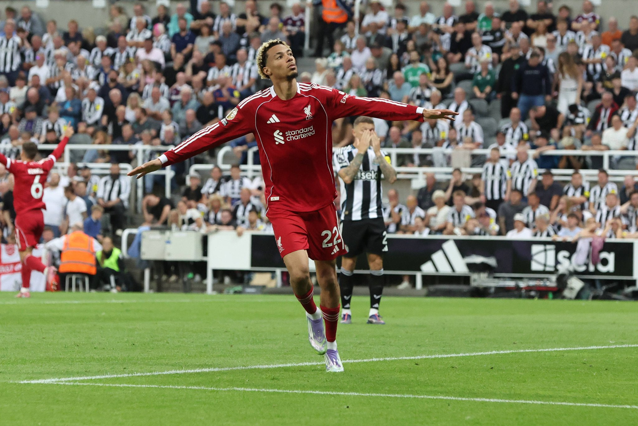 Εκιτικέ: «Μαρέσει ο ανταγωνισμός με τον Ίσακ - Τον έχω παρακολουθήσει πολύ»