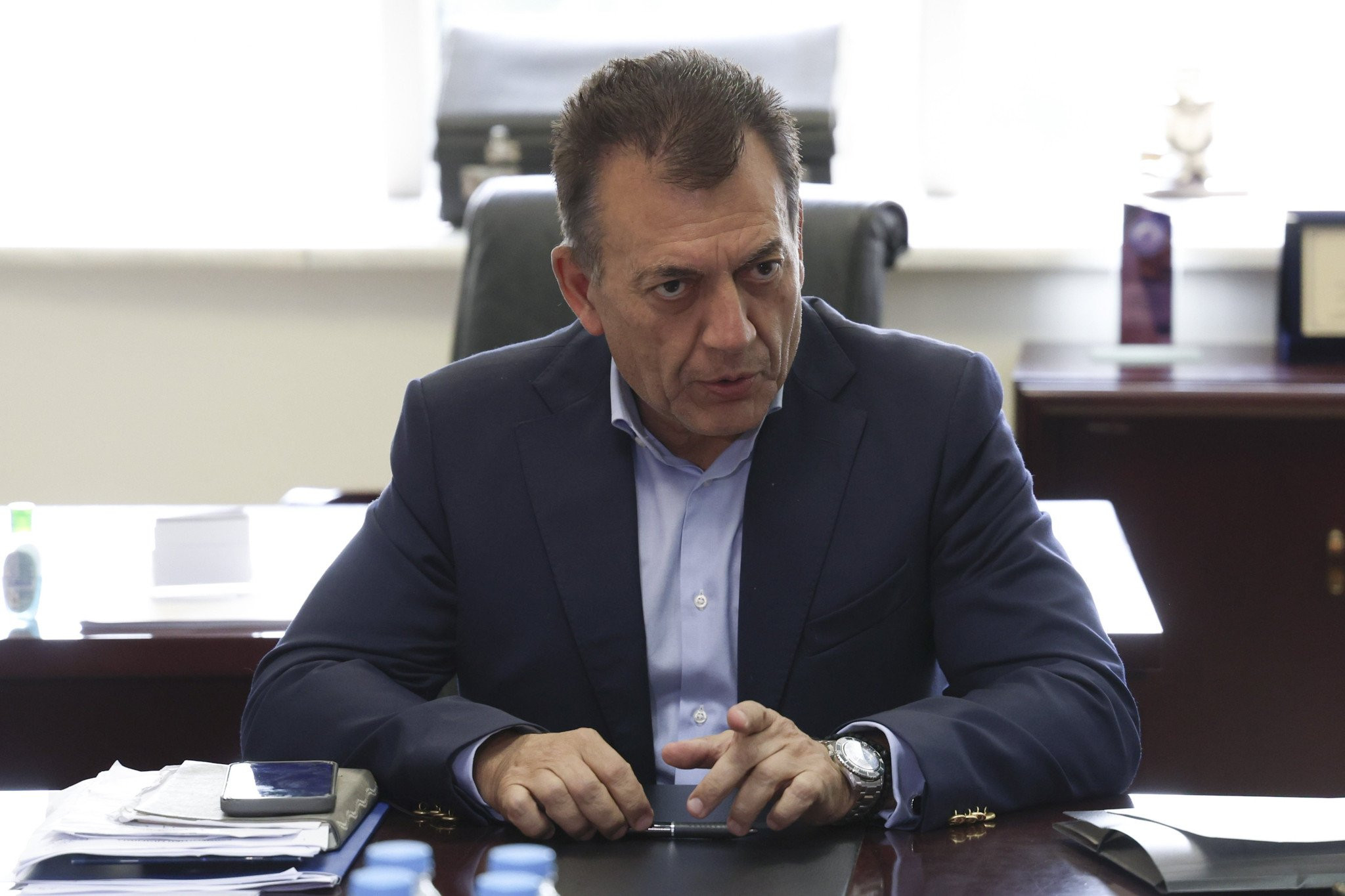 Βρούτσης: «Η κυβέρνηση μιλάει αποκλειστικά και μόνο με την Euroleague»