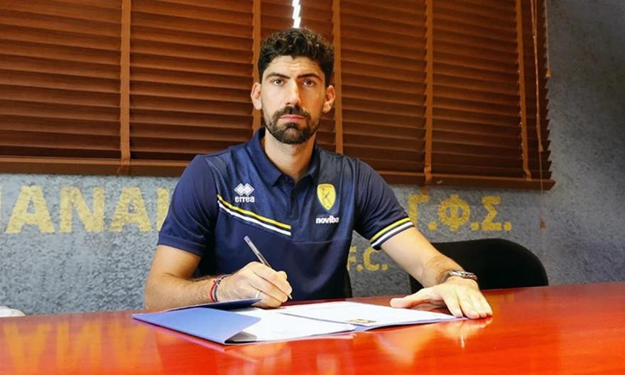 Ο Παναιτωλικός ανακοίνωσε τη σπουδαία μεταγραφή του Μπουχαλάκη