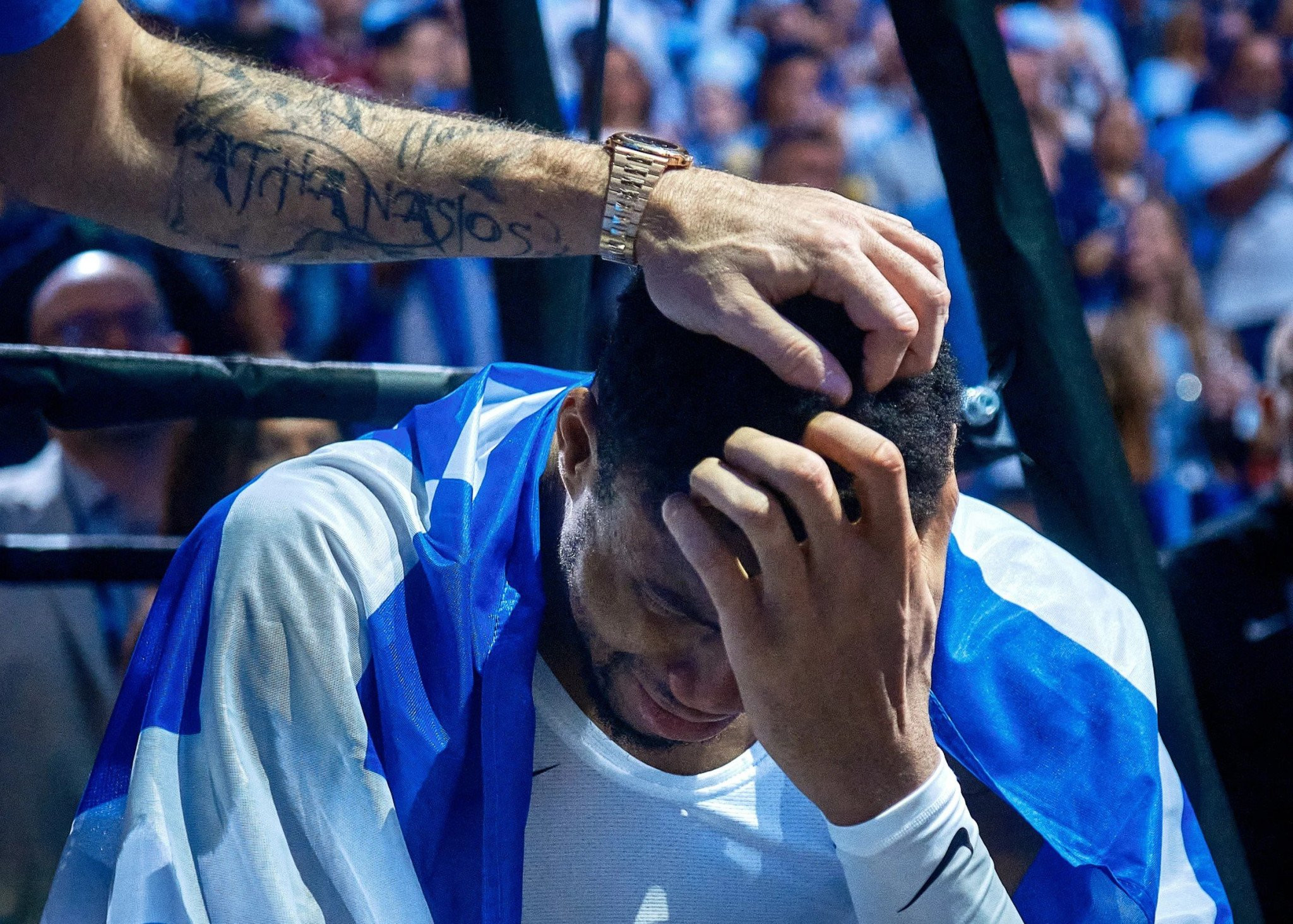 «Λύγισε» στην κάμερα ο Γιάννης: «Είναι το πιο σημαντικό επίτευγμα της ζωής μου» (video)