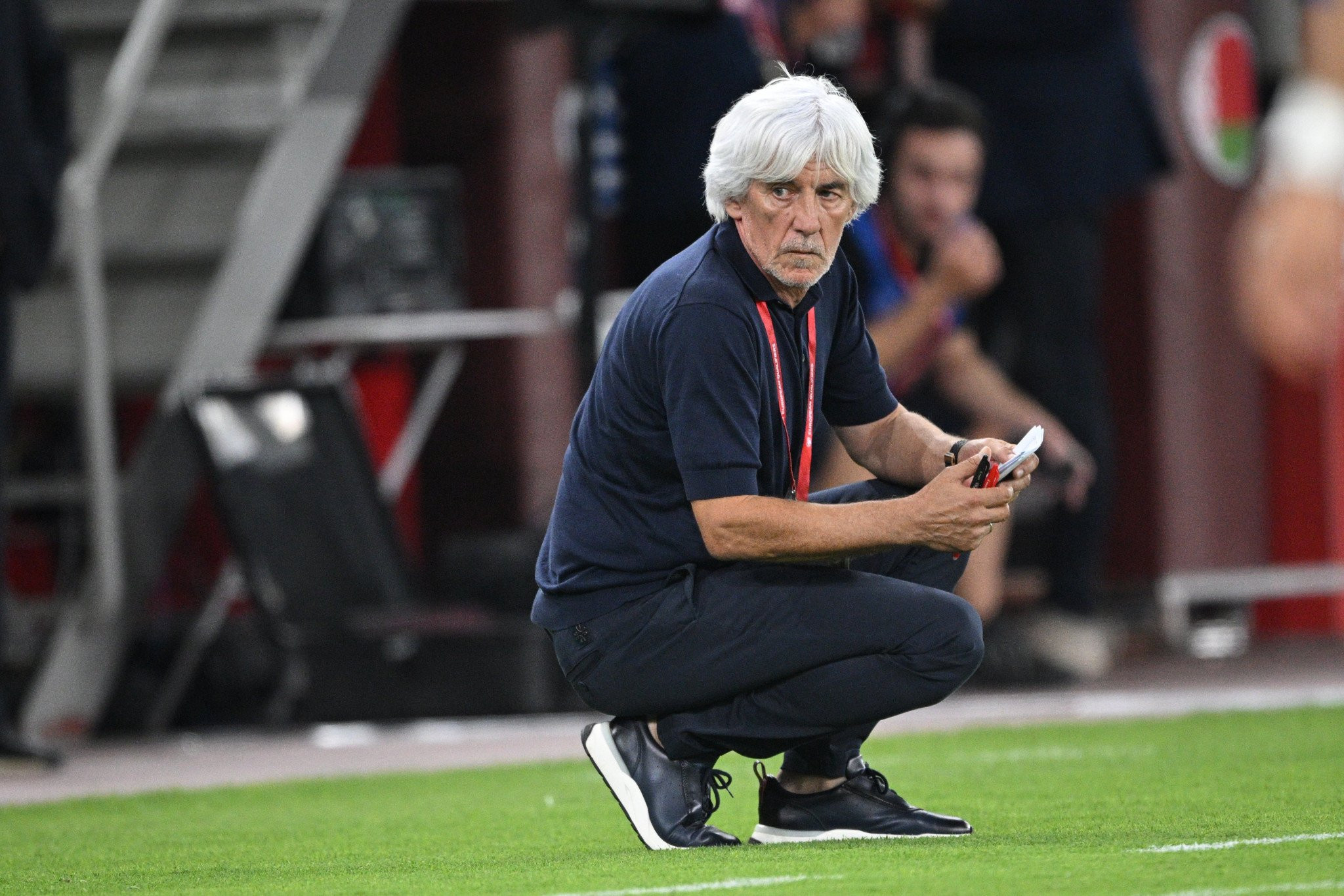 «Εφτιαξε μια Εθνική που παίζει ποδόσφαιρο, να γλύφεις τα δάκτυλά σου»