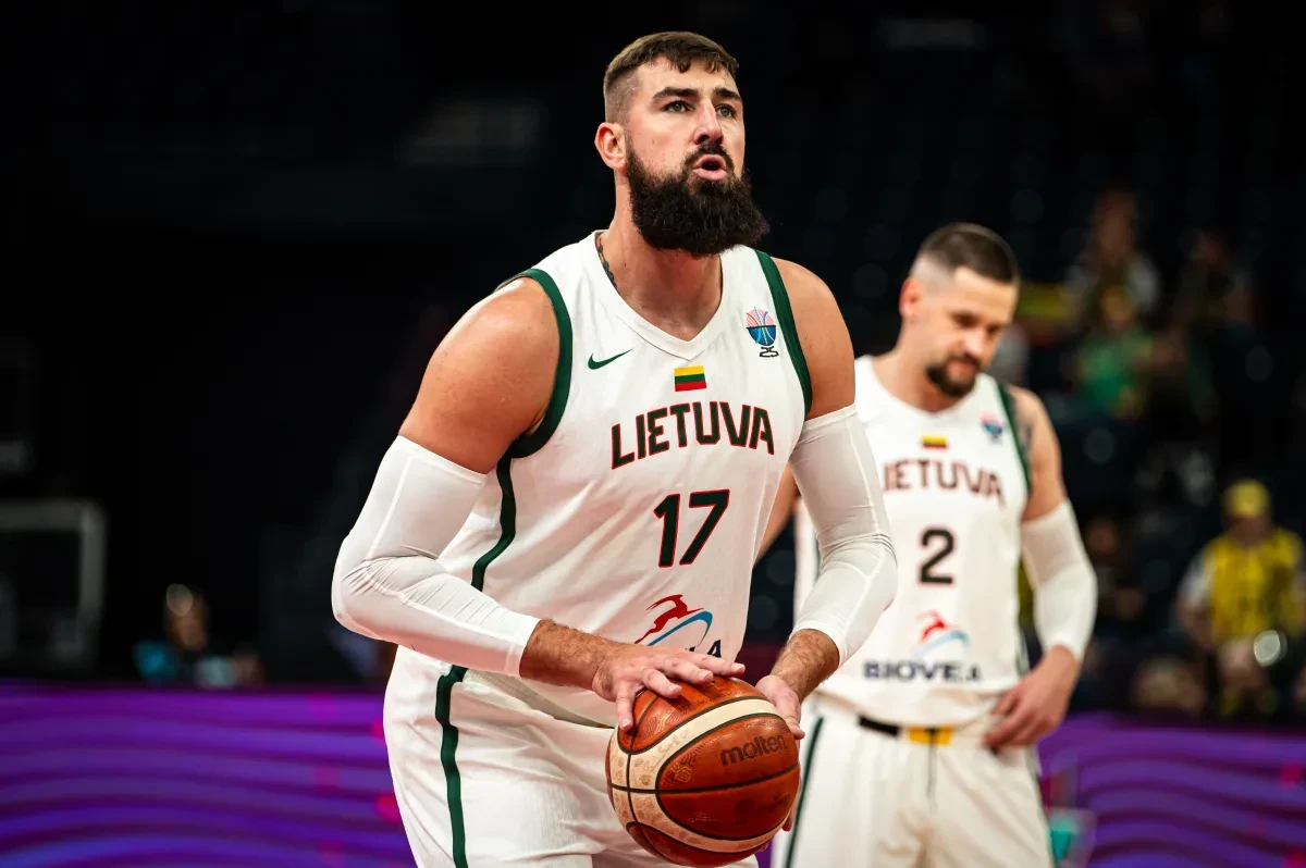 Γιόνας, ξέρω τι έκανες πριν συναντήσεις τον Γιάννη