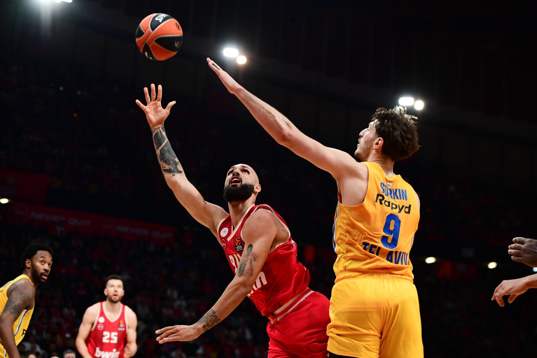 «Βόμβα» από τον CEO της EuroLeague: Άφησε ανοιχτό το ενδεχόμενο αποκλεισμού των Ισραηλινών