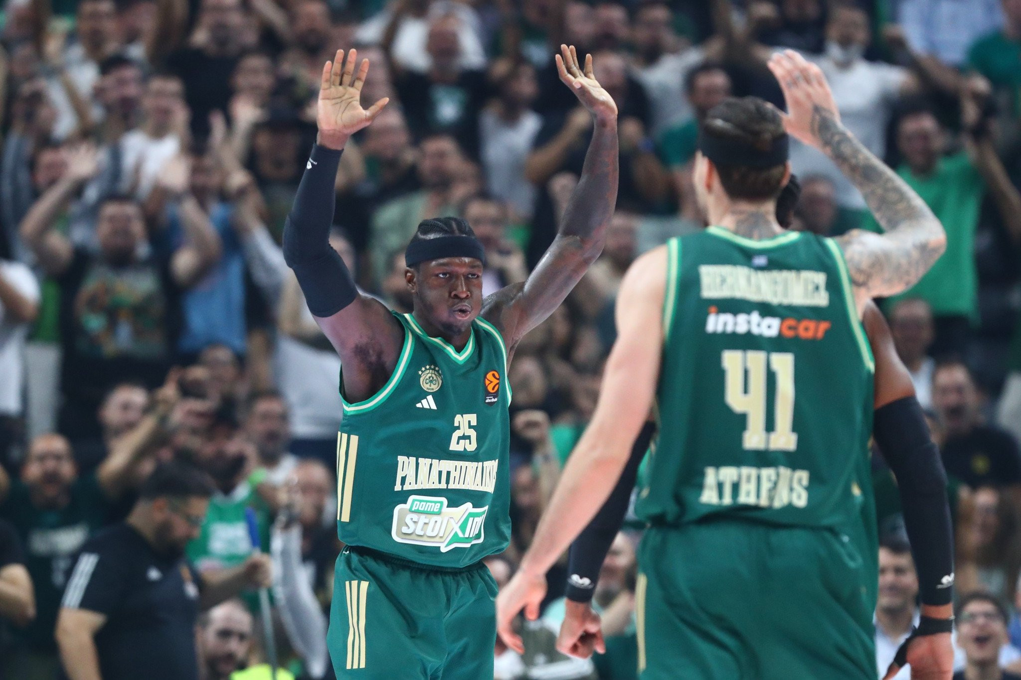 Η βαθμολογία της EuroLeague μετά τις νίκες του Παναθηναϊκού και του Ολυμπιακού στην πρεμιέρα