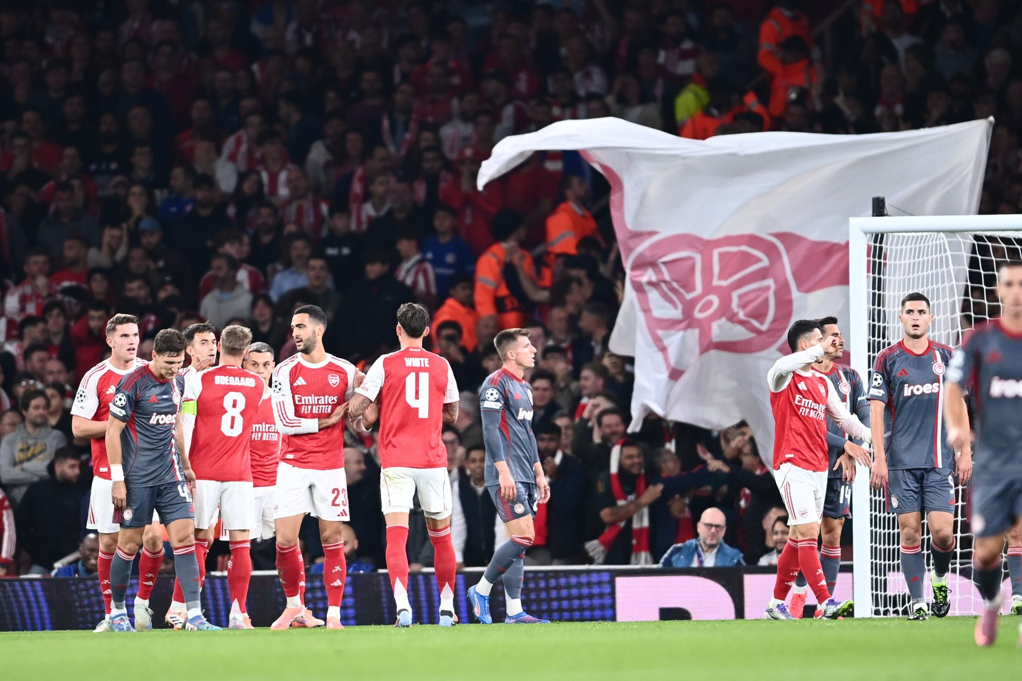 Το 1-0 της Άρσεναλ με τον Μαρτινέλι (video)