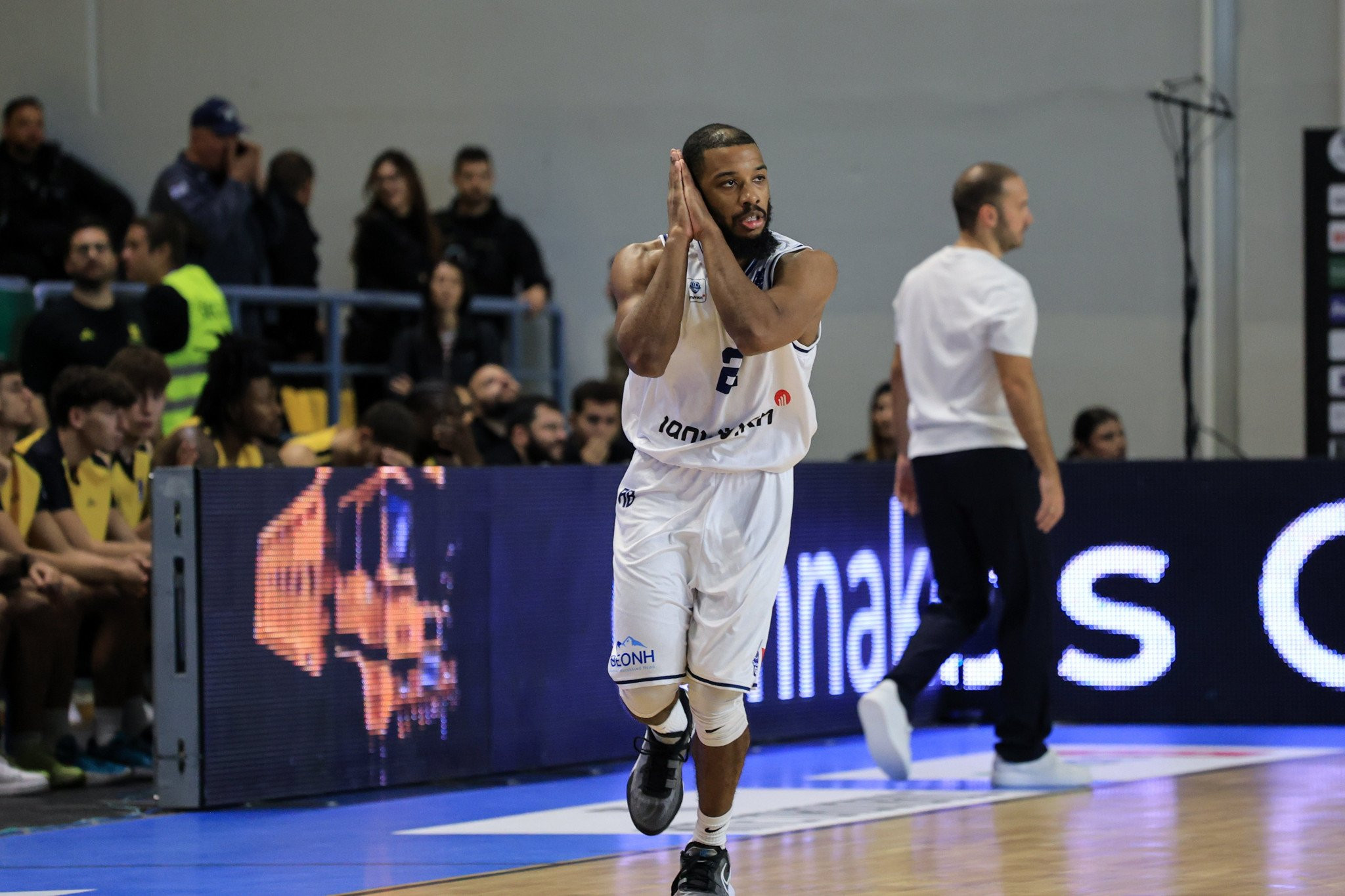 Με τρομερό Τζέφερσον η Καρδίτσα πήρε το θρίλερ κόντρα στην Οστάνδη και μπήκε με το δεξί στην πρεμιέρα του BCL