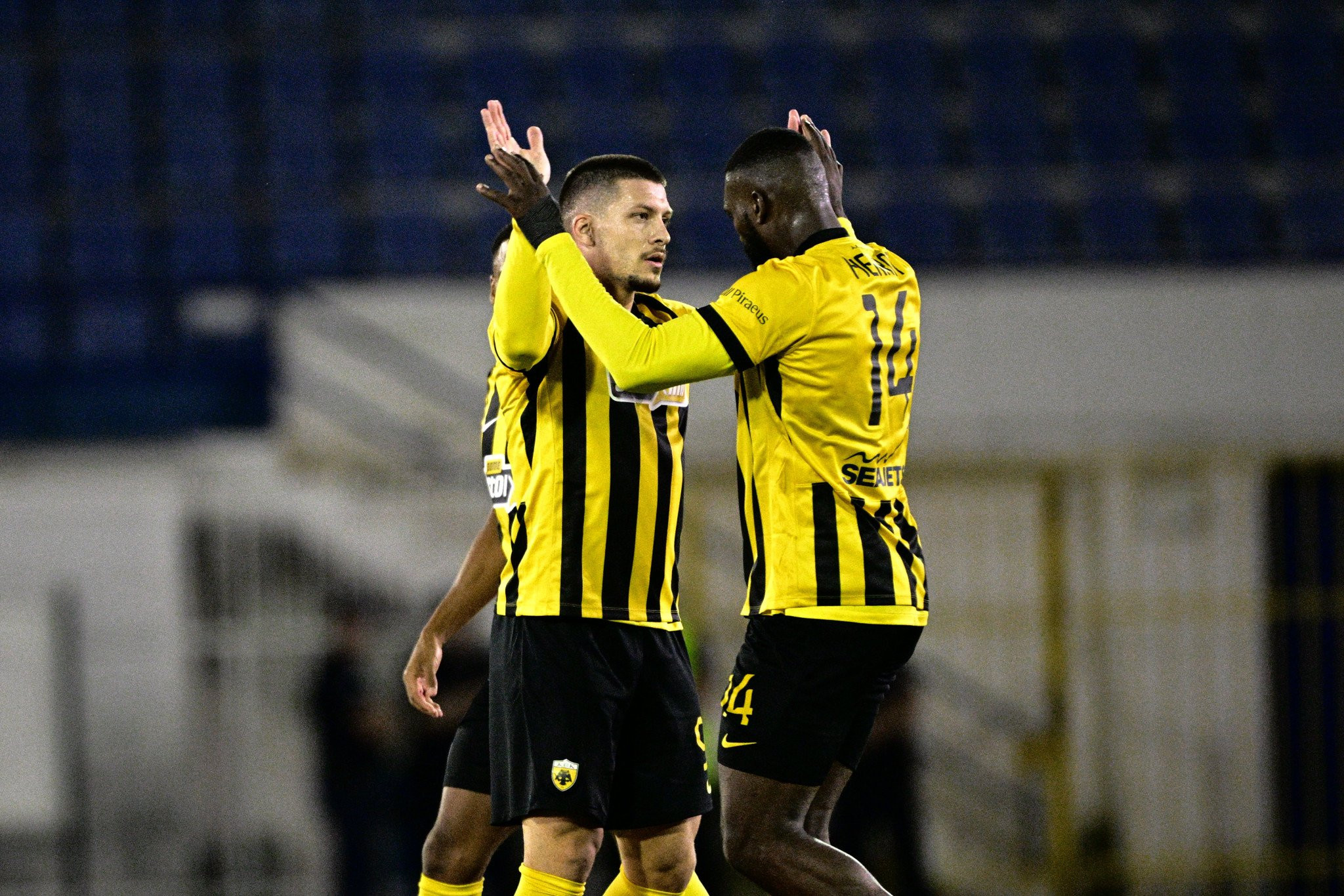 Το 2-2 της ΑΕΚ με τον Γιόβιτς (video)
