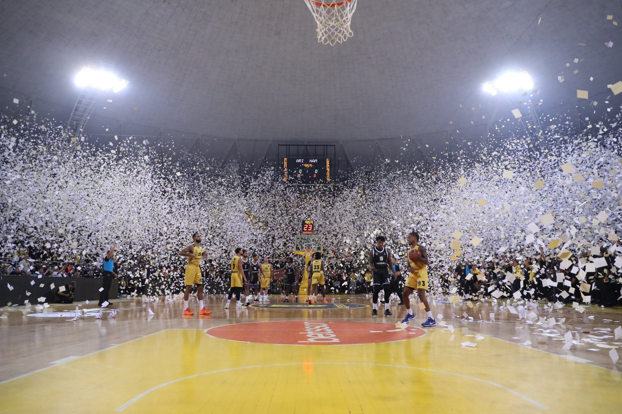 Μια νίκη που χρειάζονται και οι δυο για τους δικούς τους λόγους