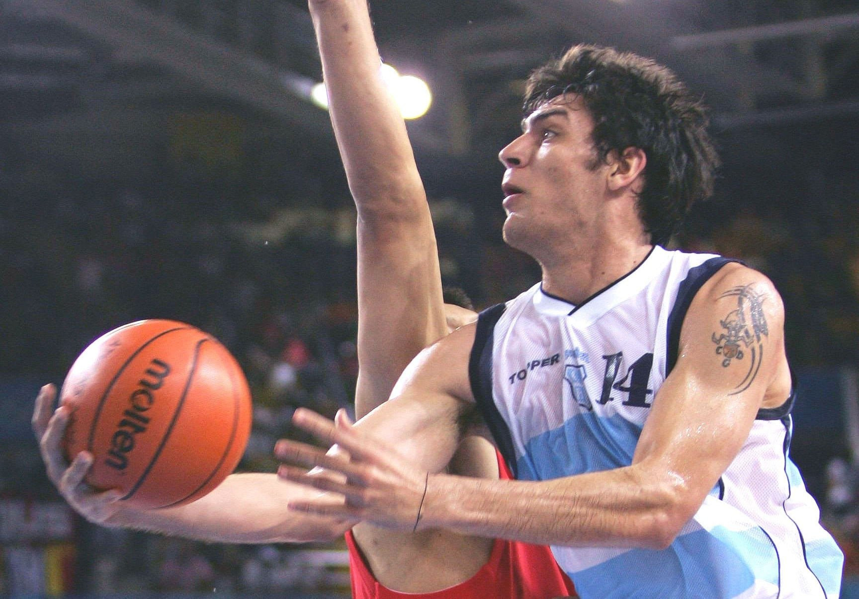 Αποσύρθηκε από τα παρκέ ο Κάρλος Ντελφίνο