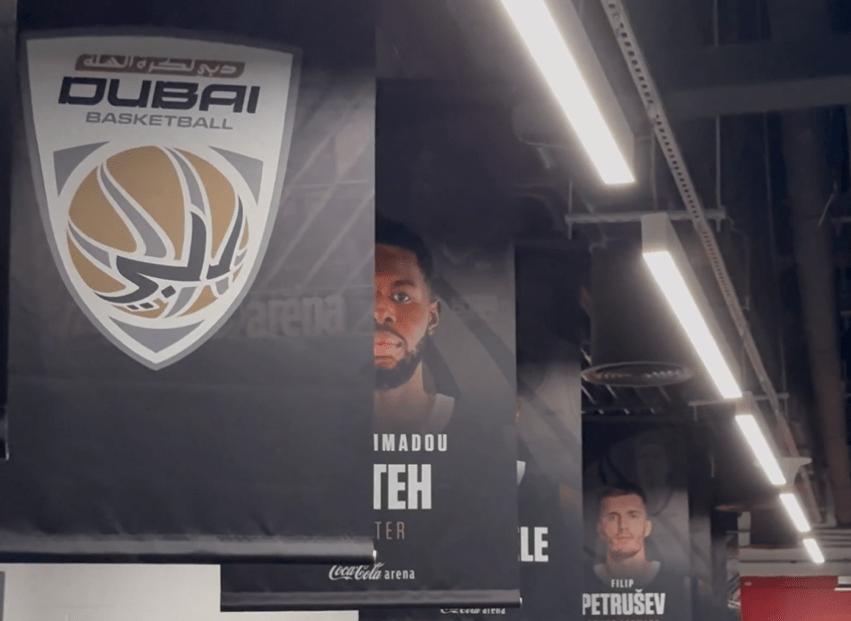 «Γιορτή» στο Ντουμπάι λόγω της αποψινής πρεμιέρας της Euroleague -  Οι πρώτες εικόνες μέσα από το γήπεδο (video)