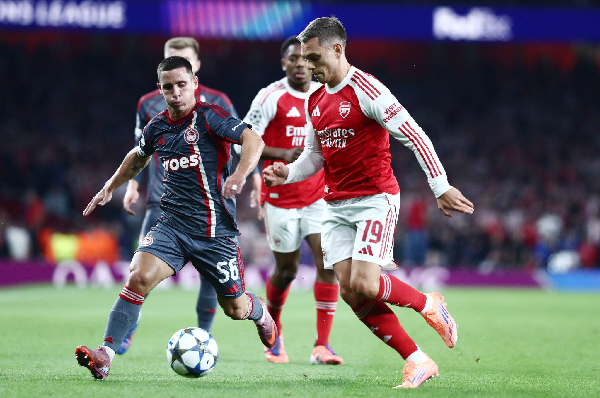 Η Άρσεναλ έσπασε την «κατάρα» με τον Ολυμπιακό και πέτυχε ένα μοναδικό ρεκόρ που κρατούσε για 20 χρόνια