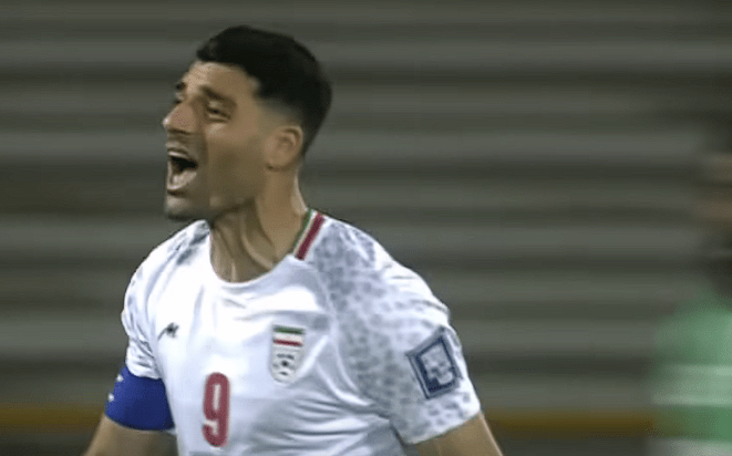 Ξέσπασμα Ταρέμι για τα γήπεδα στο Ιράν: «Είναι πάντοτε κατεστραμμένα, από ψηλά καταστρέφουν το ποδόσφαιρο»