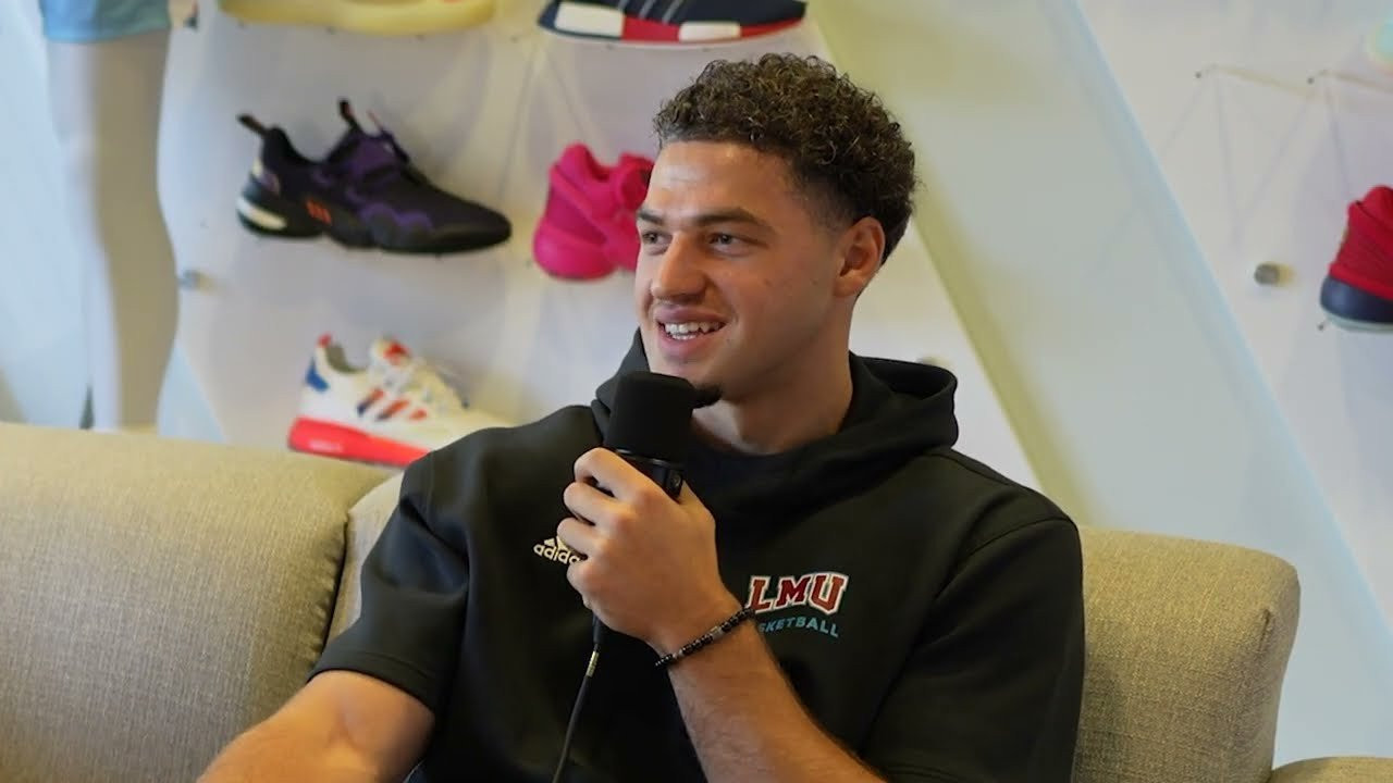 Ο Άρης παίρνει τον Άλεξ Μερκβιλάντζε