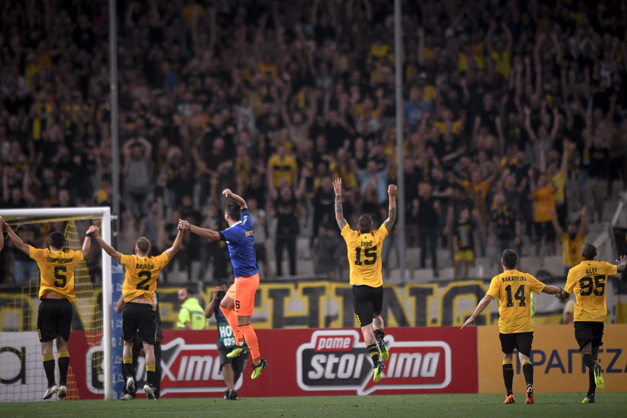 Από το μαγικό βράδυ με τη Ρέιντζερς μέχρι το αήττητο σερί με τη Σέλτικ – Τι έχει κάνει η ΑΕΚ απέναντι σε σκωτσέζικες ομάδες