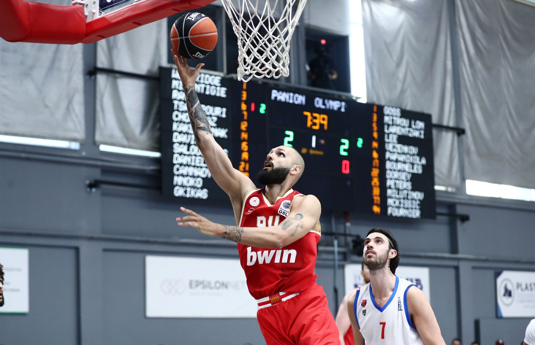 Πού θα δείτε τους αγώνες Ολυμπιακού και Παναθηναϊκού που «κλείνουν» την 3η αγωνιστική της GBL