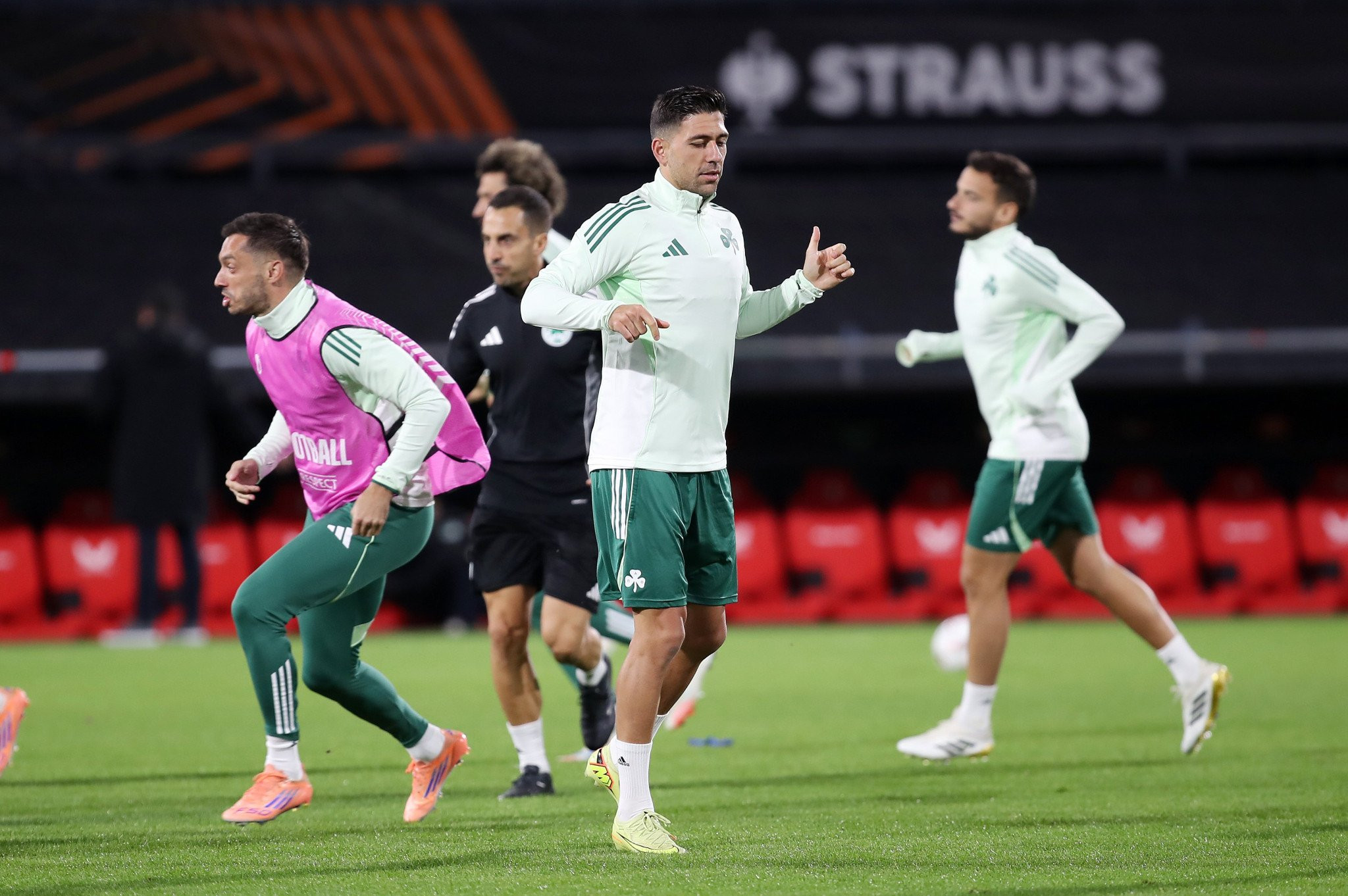 Γουλής στο «BACK2ΜΠΑΚ»: Το... τρελό στόρι με την διεξαγωγή του Φέγενορντ - Παναθηναϊκός και η πιθανή ενδεκάδα των «πράσινων» (video)