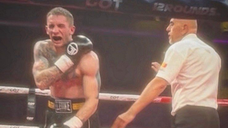 Απίστευτο σκηνικό: Αλβανός πυγμάχος δάγκωσε τον Σέρβο αντίπαλο του και τον κέρδισε! (photo)