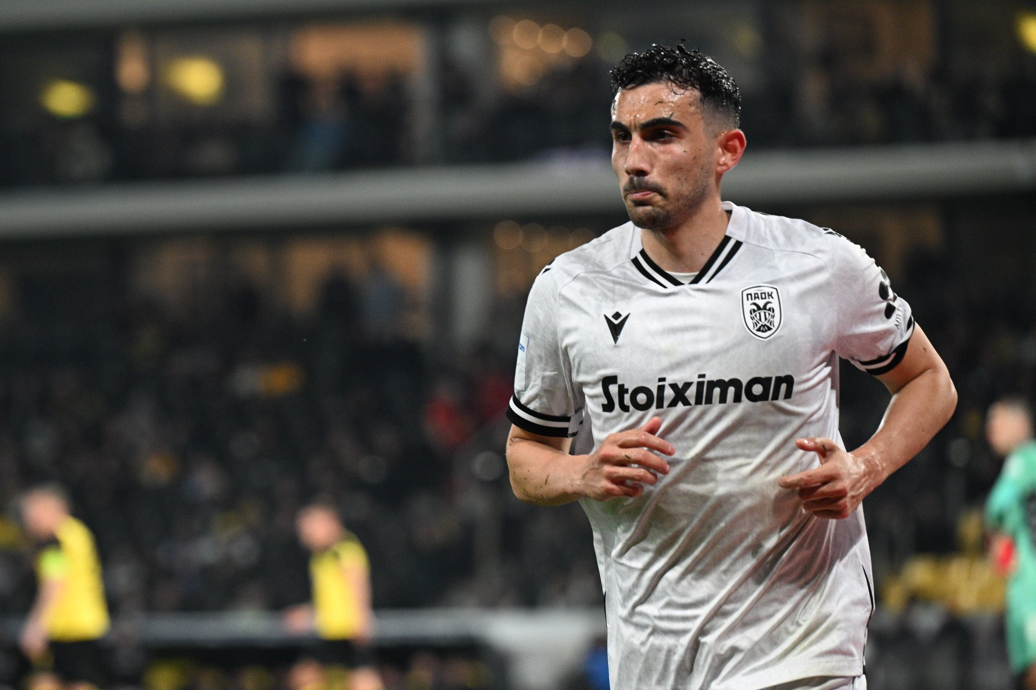 Ένταση του Μιχαηλίδη του ΠΑΟΚ με ένα ball boy της ΑΕΚ (video)