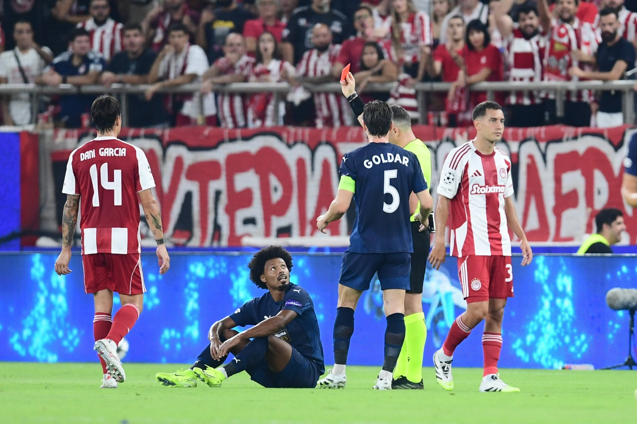 Τρία ματς, δύο 0-0, δύο αποβολές - Το απίστευτο στατιστικό της Πάφου στο Champions League (video) Τρία ματς, δύο 0-0, δύο αποβολές - Το απίστευτο στατιστικό της Πάφου στο Champions League (video)