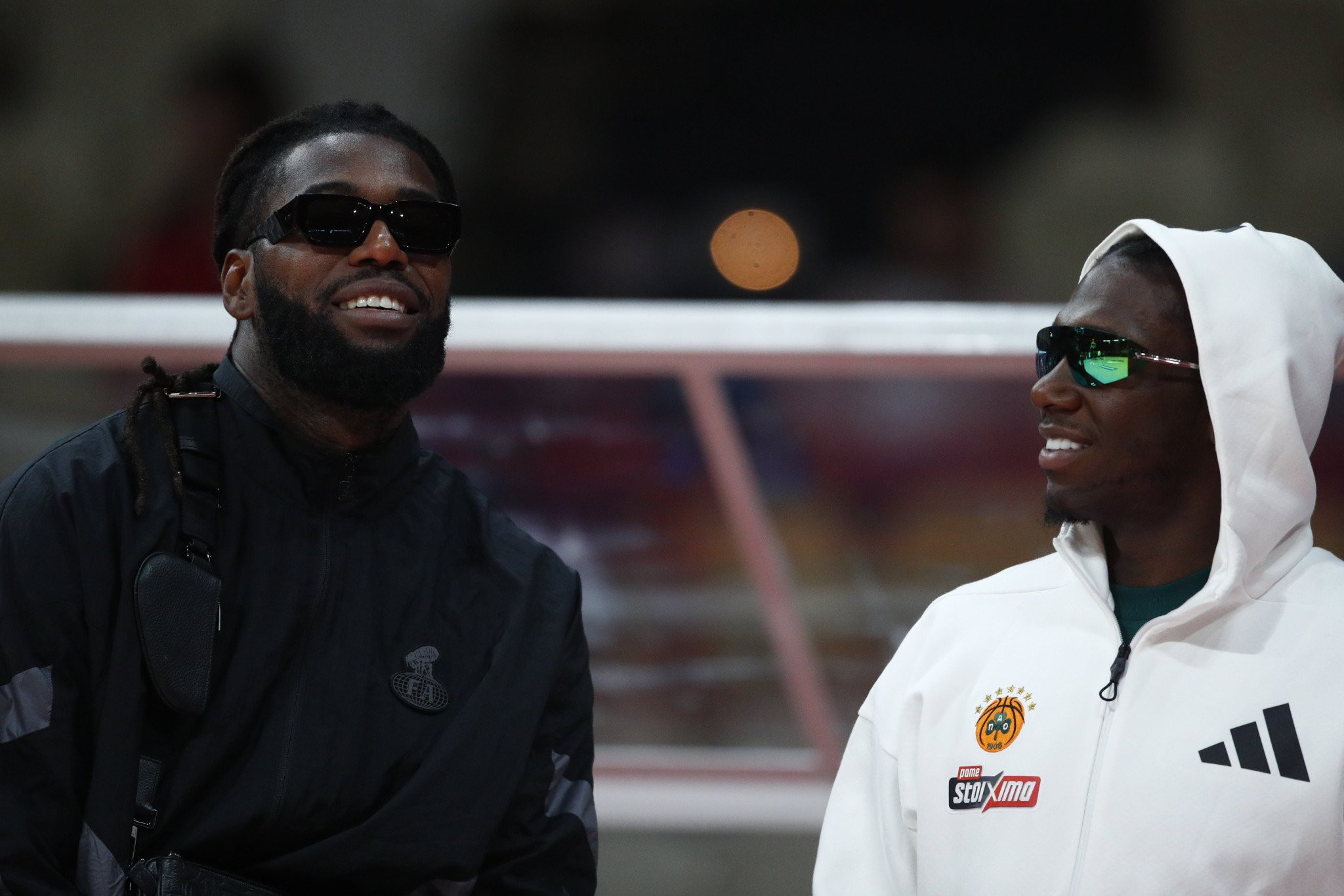 Τα μοδάτα γυαλιά ηλίου των Ναν και Λεσόρ που φόρεσαν στο ΣΕΦ - Τι μάρκα είναι, πόσο κοστίζουν