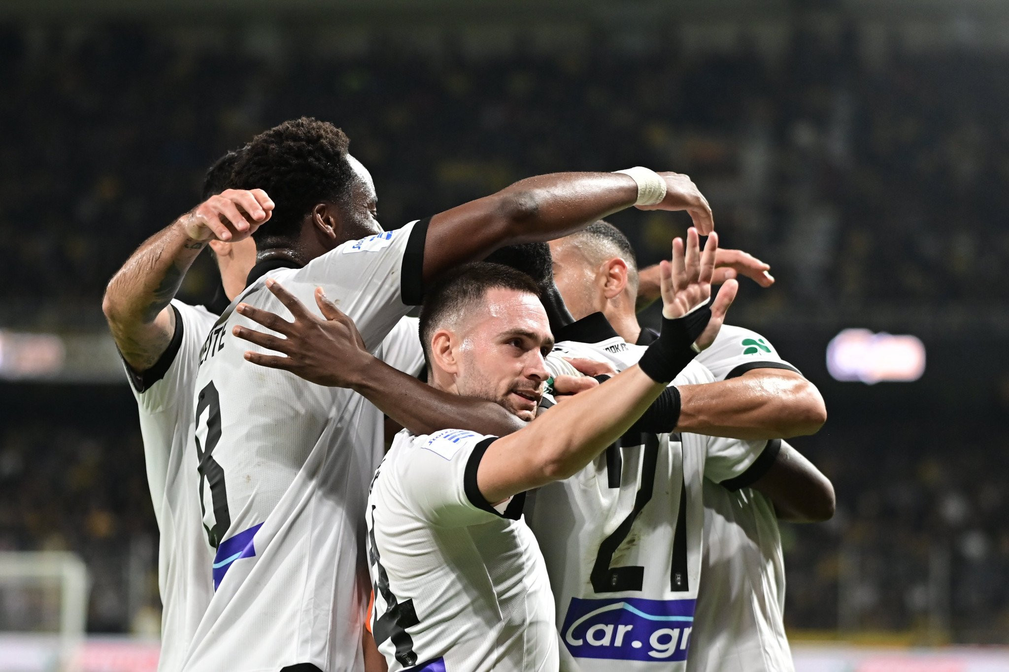 Η πίεση, η κρίση και οι 35 ημέρες που χρειάστηκε ο ΠΑΟΚ για να βγάλει αντίδραση