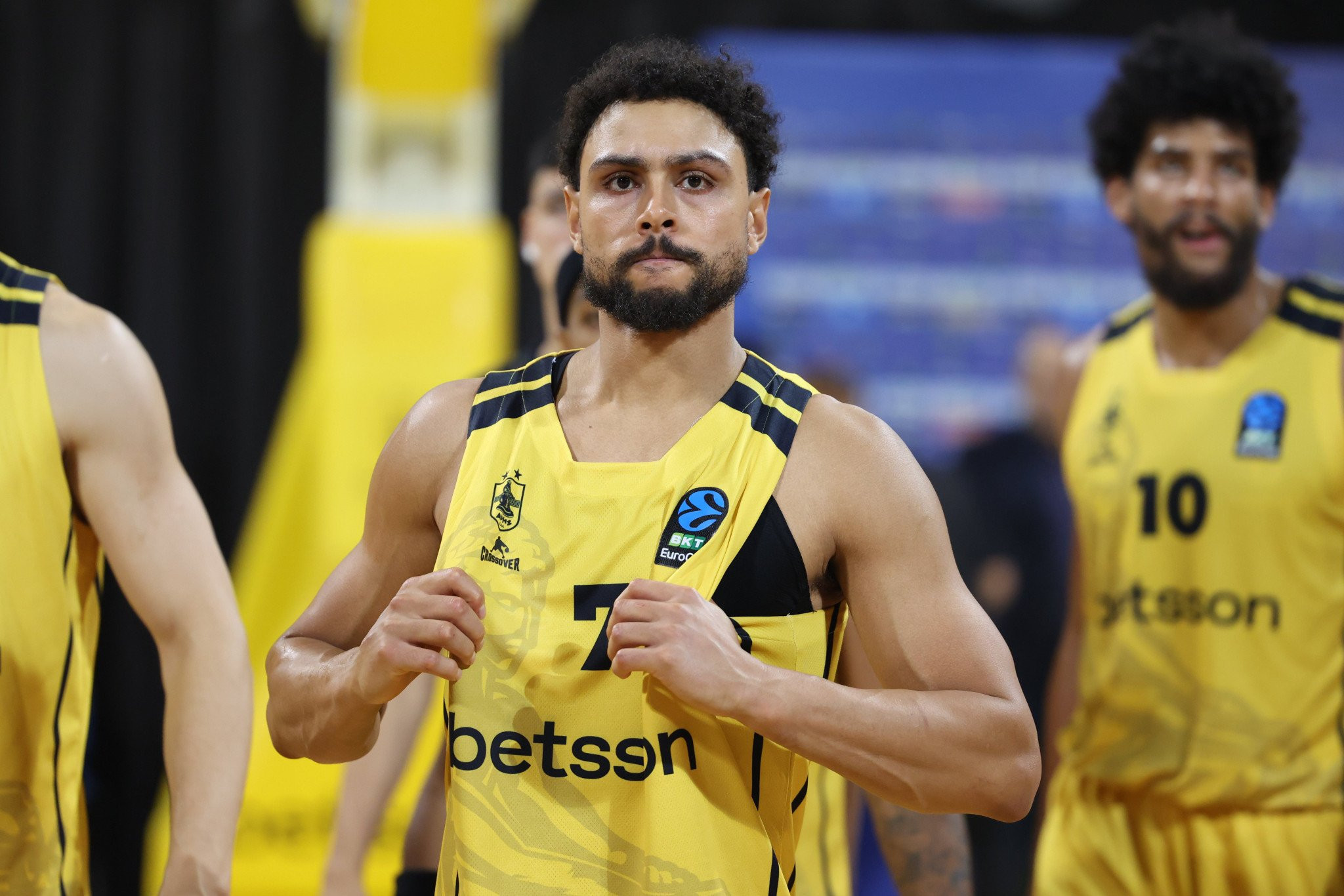 Μια αλλαγή προπονητή μόνο δεν φτάνει, είναι όμως μια αρχή