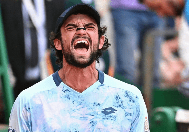 Ο Βασερό κέρδισε τον ξάδελφο του και κατέκτησε τον τίτλο στο Master της Σαγκάης