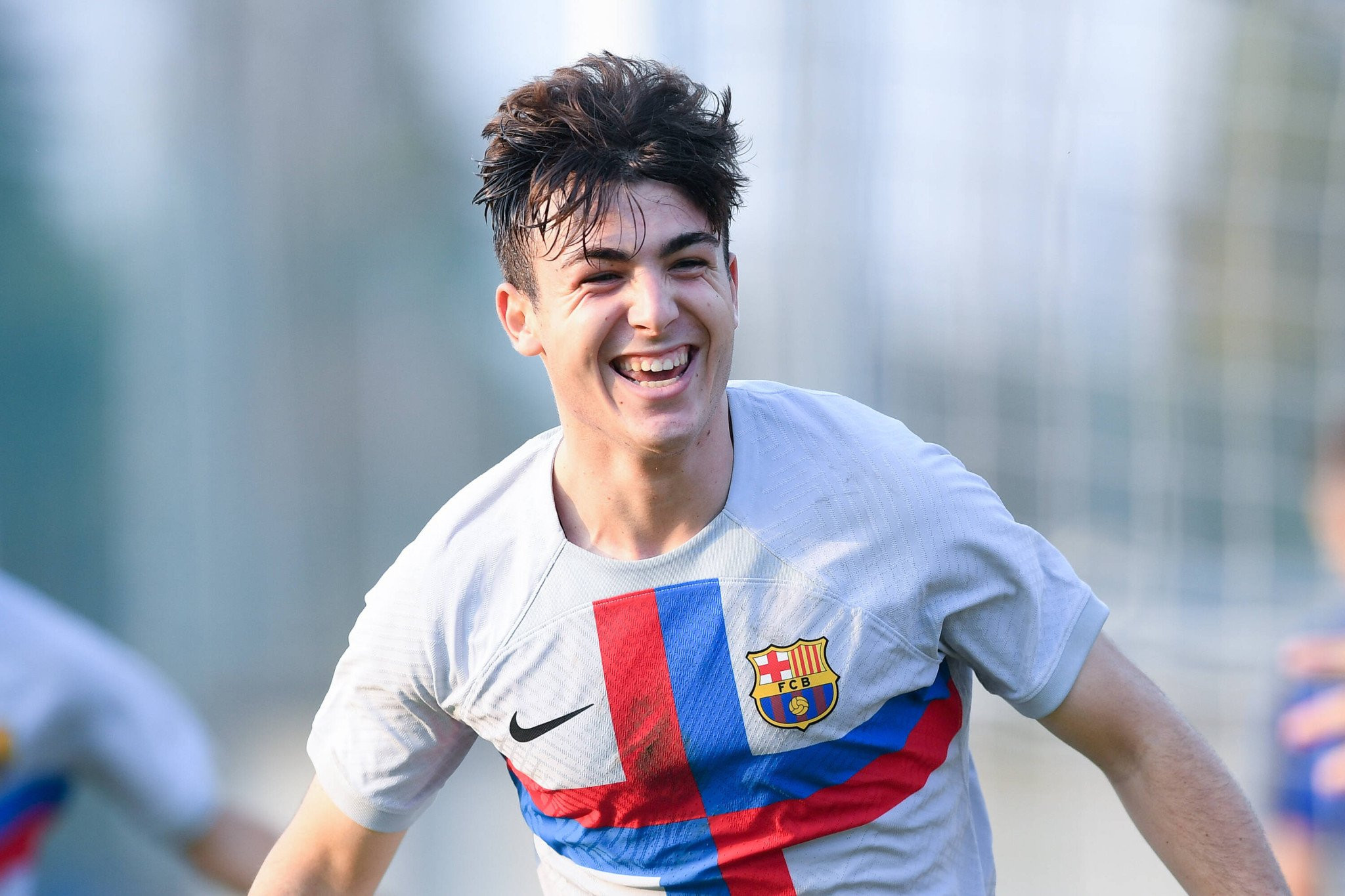 Ένας πιτσιρικάς για να καλύψει το κενό του Λεβαντόφσκι  (video)