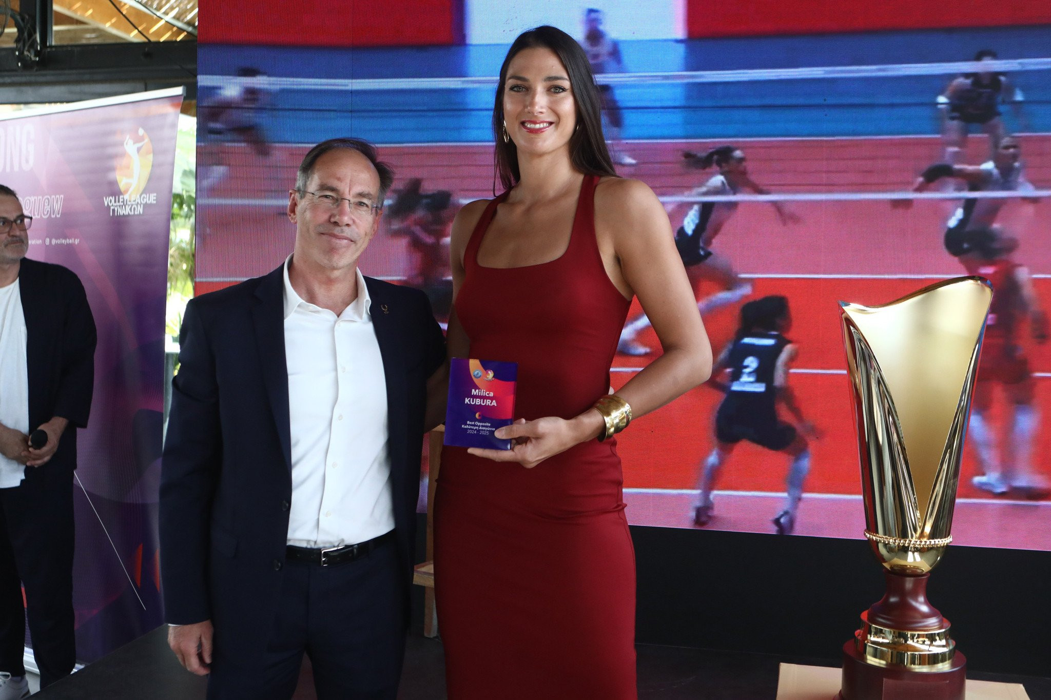 Μίλιτσα Κούμπουρα για Πέννυ Ρόγκα: «Η αληθινή MVP - Καλώς ήρθες πίσω»