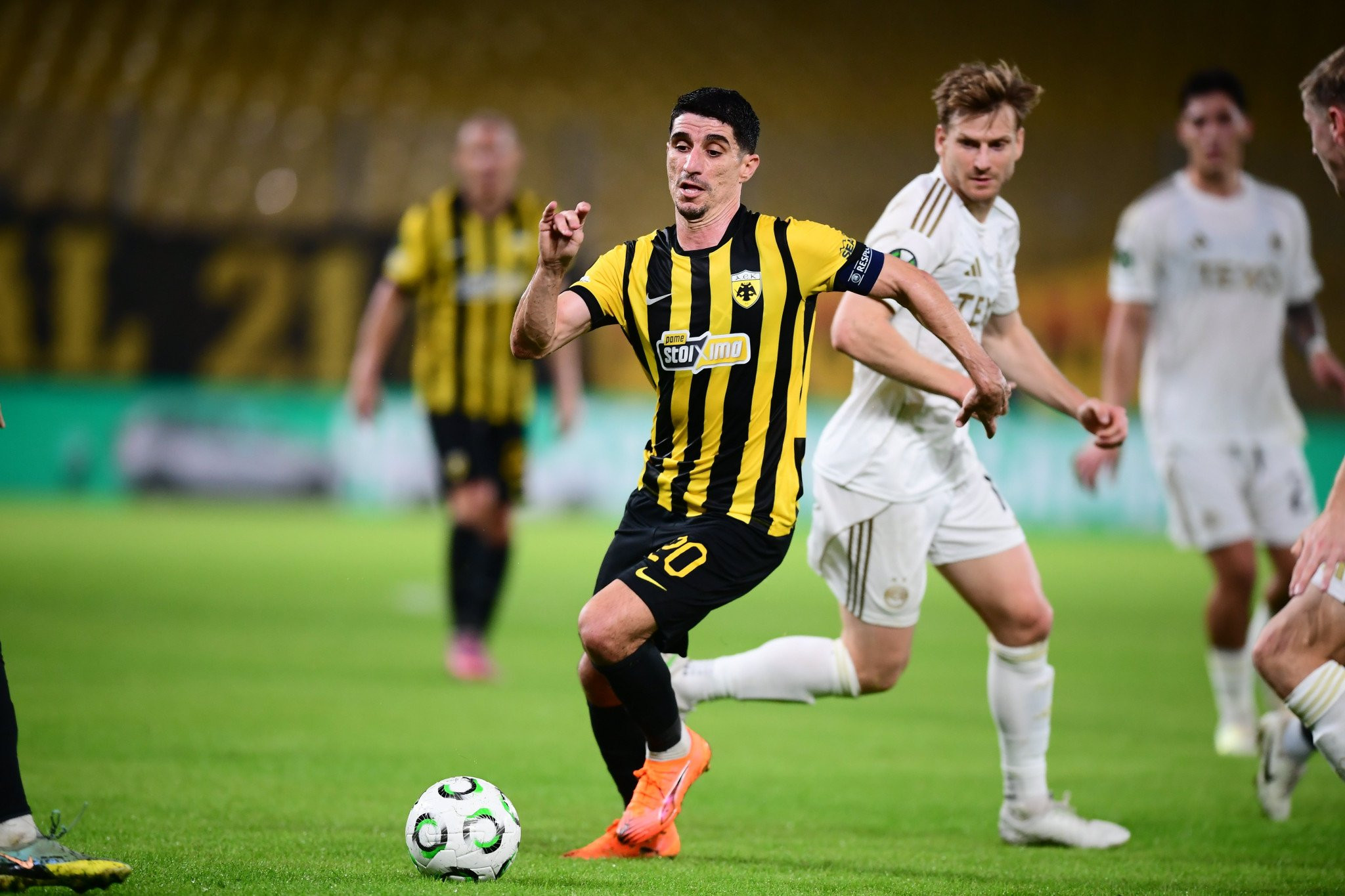 Η βαθμολογία στο Conference League μετά τη νίκη της ΑΕΚ