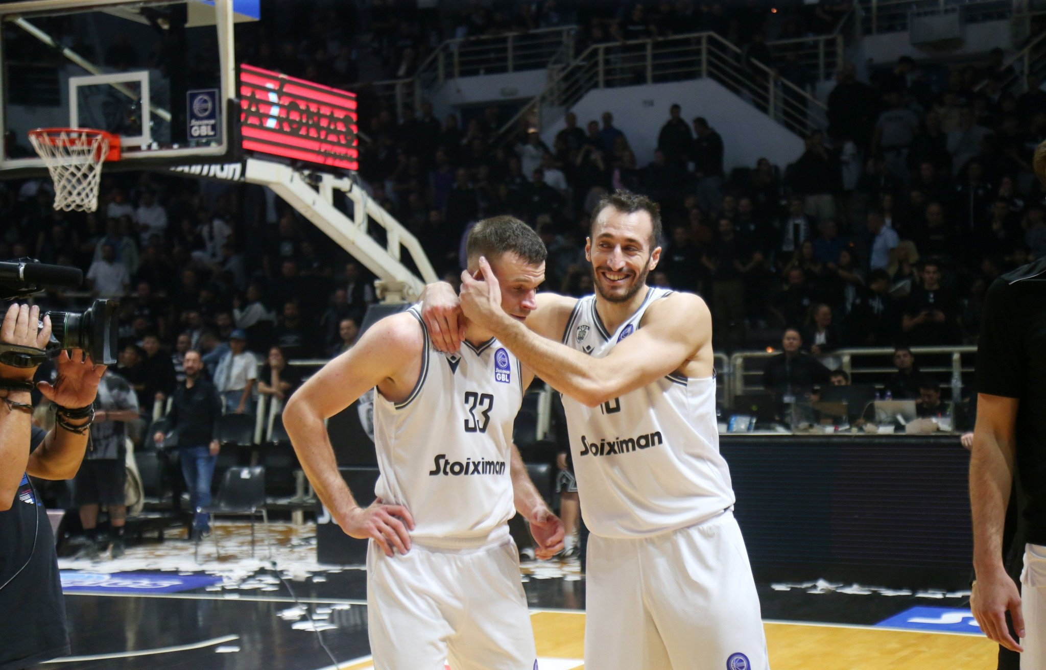 Η απίστευτη τάπα του Ντίμσα - Το δραματικό φινάλε στο ντέρμπι ΠΑΟΚ - Ηρακλής (video) Η απίστευτη τάπα του Ντίμσα - Το δραματικό φινάλε στο ντέρμπι ΠΑΟΚ - Ηρακλής (video)