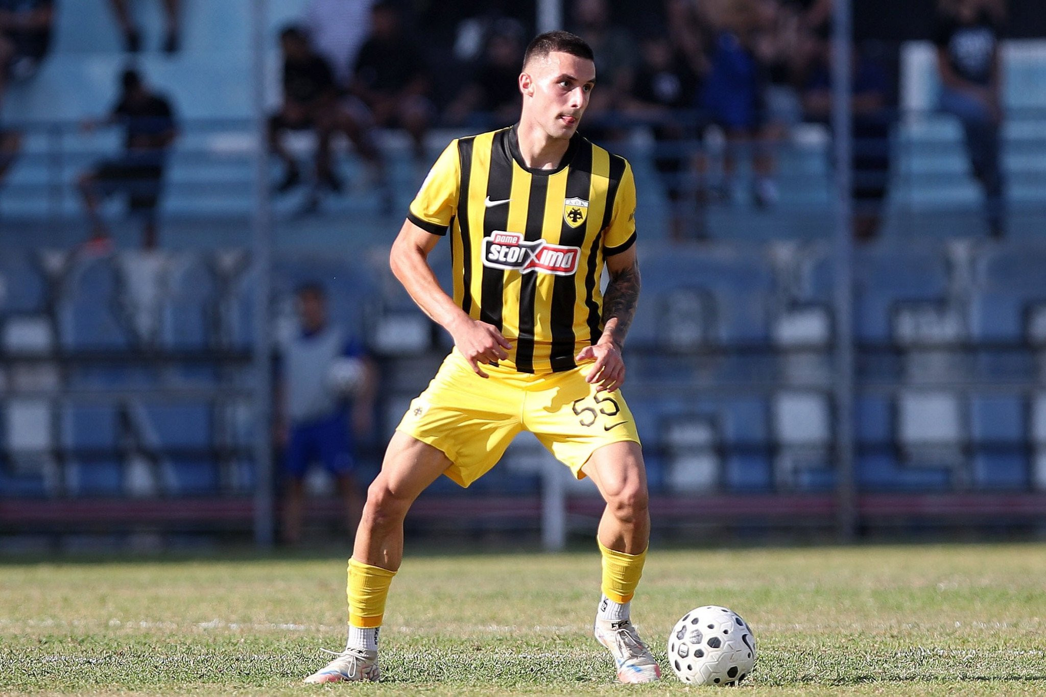 Ο Νίκολιτς έχει πιο…  ψηλά τον Χρυσόπουλο