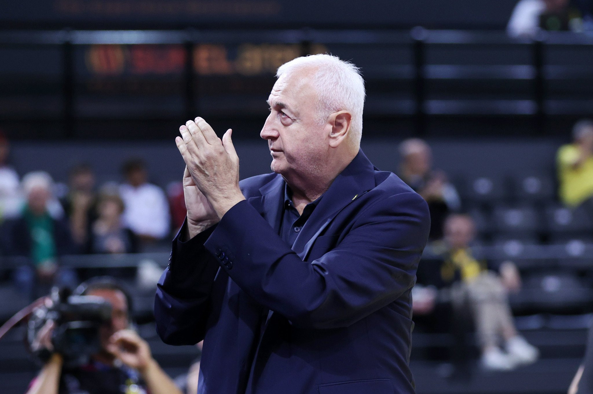 Ξεκάθαρο μήνυμα του Σάκοτα: «Εγώ είμαι εδώ, όταν τελειώσω την προπονητική θα μιλήσω»