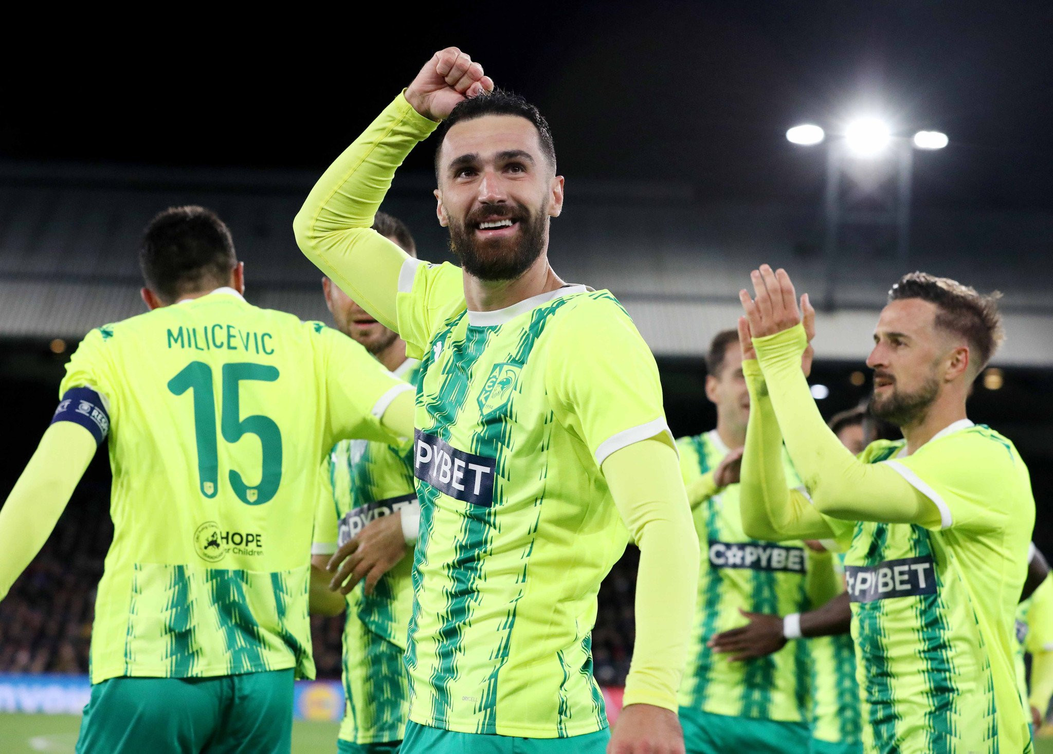 Η ΑΕΚ Λάρνακας υπερπρωταθλήτρια Κύπρου - Επικράτησε στα πέναλτι της Πάφου και σήκωσε το Super Cup