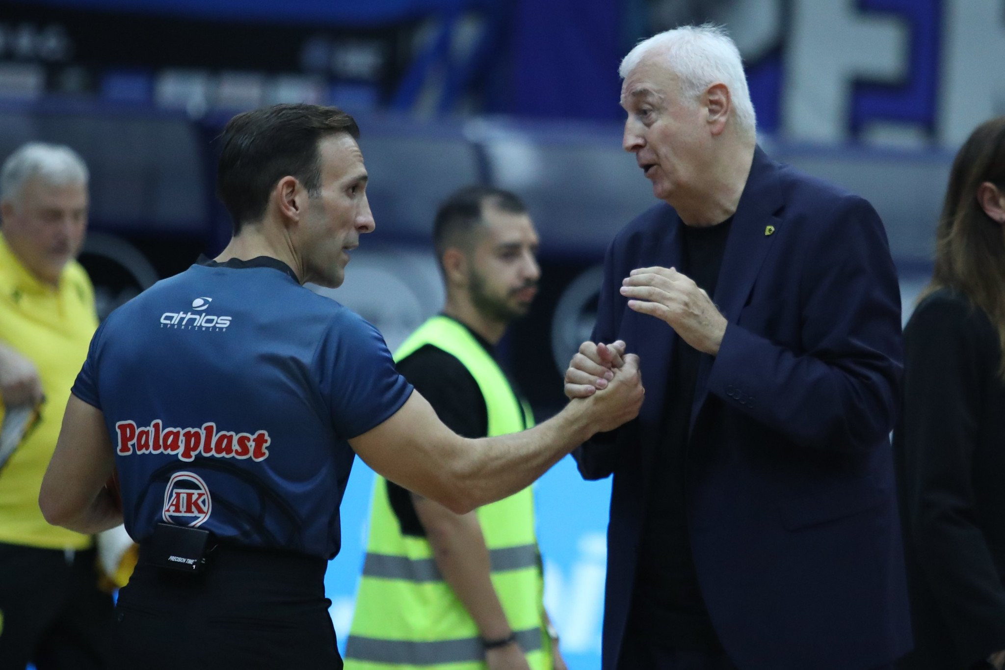 Σακοτα: «Οι διαιτητές μας έκαναν να μοιάζουμε η χειρότερη ΑΕΚ φέτος»