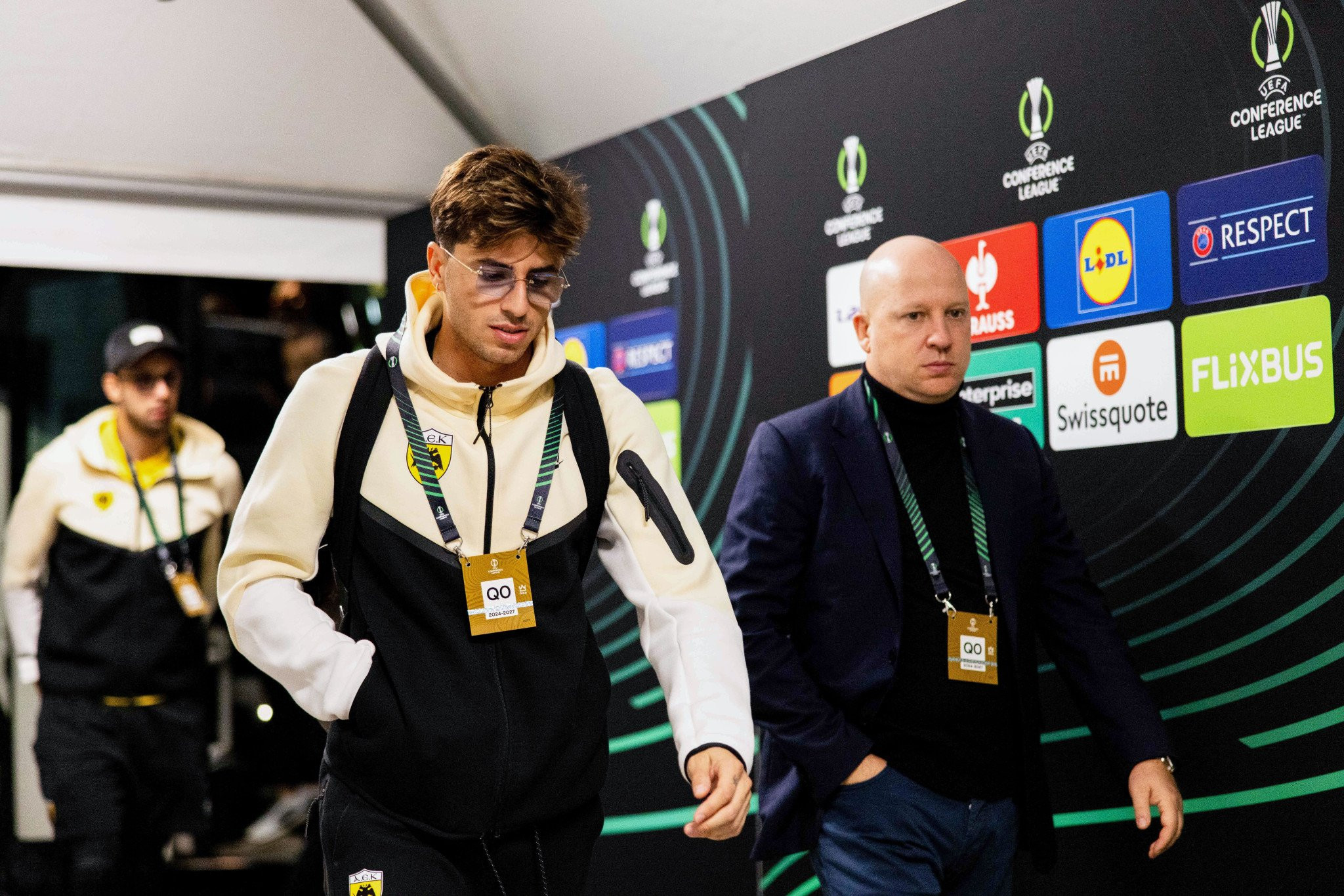 Τα τετ α τετ του Νίκολιτς στα Σπάτα, η παρουσία Ηλιόπουλου και η… εσωτερική δουλειά