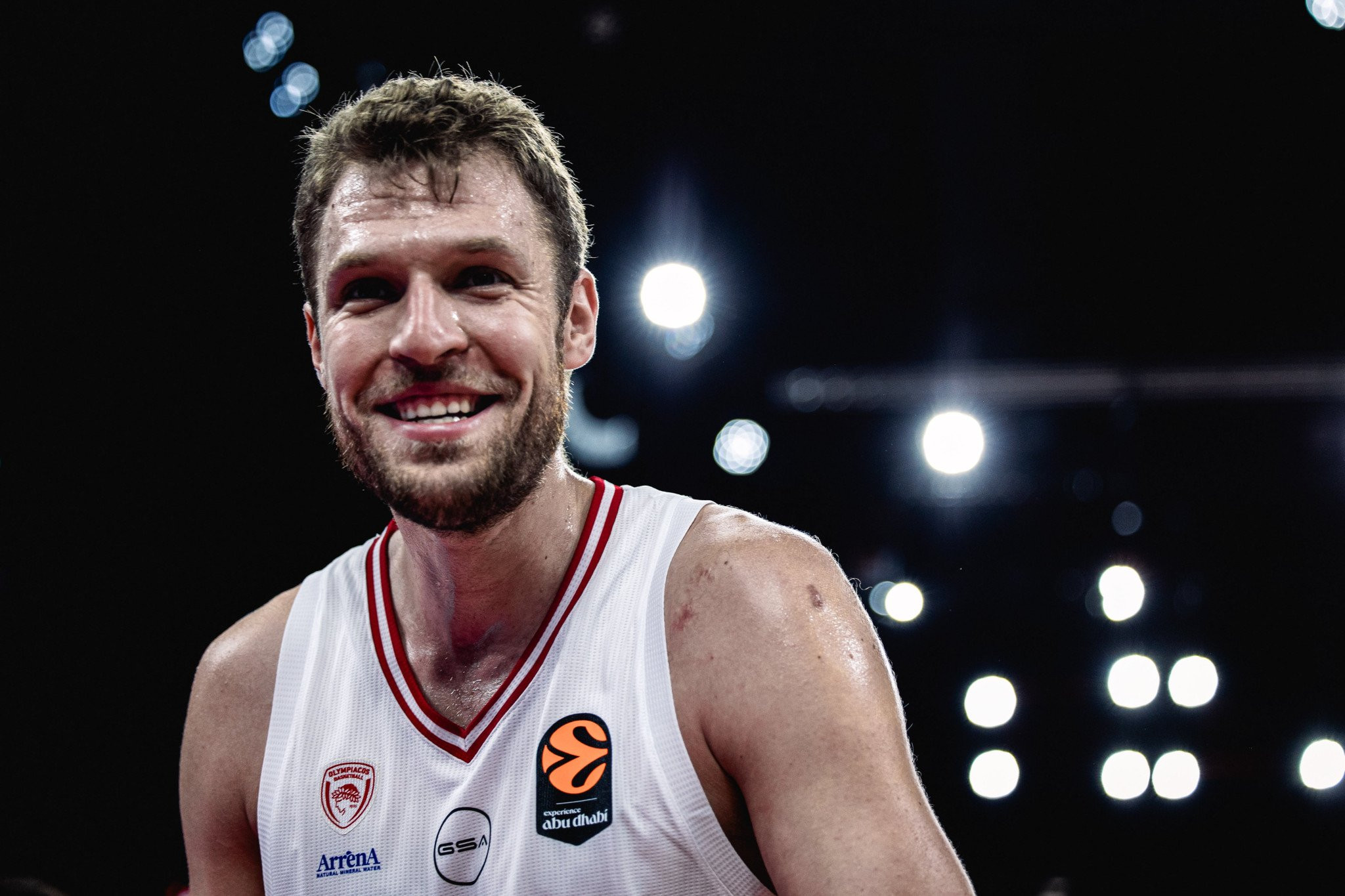 Με την πιο «Ολυμπιακή» εμφάνιση βαδίζει προς την κατεύθυνση που θέλει