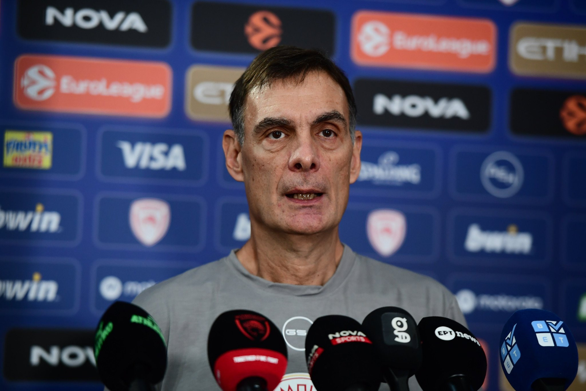 Μπαρτζώκας: «Μας λένε πρώτο φαβορί και όλος ο πλανήτης λέει ότι ο Ολυμπιακός είναι ελλιπής!»