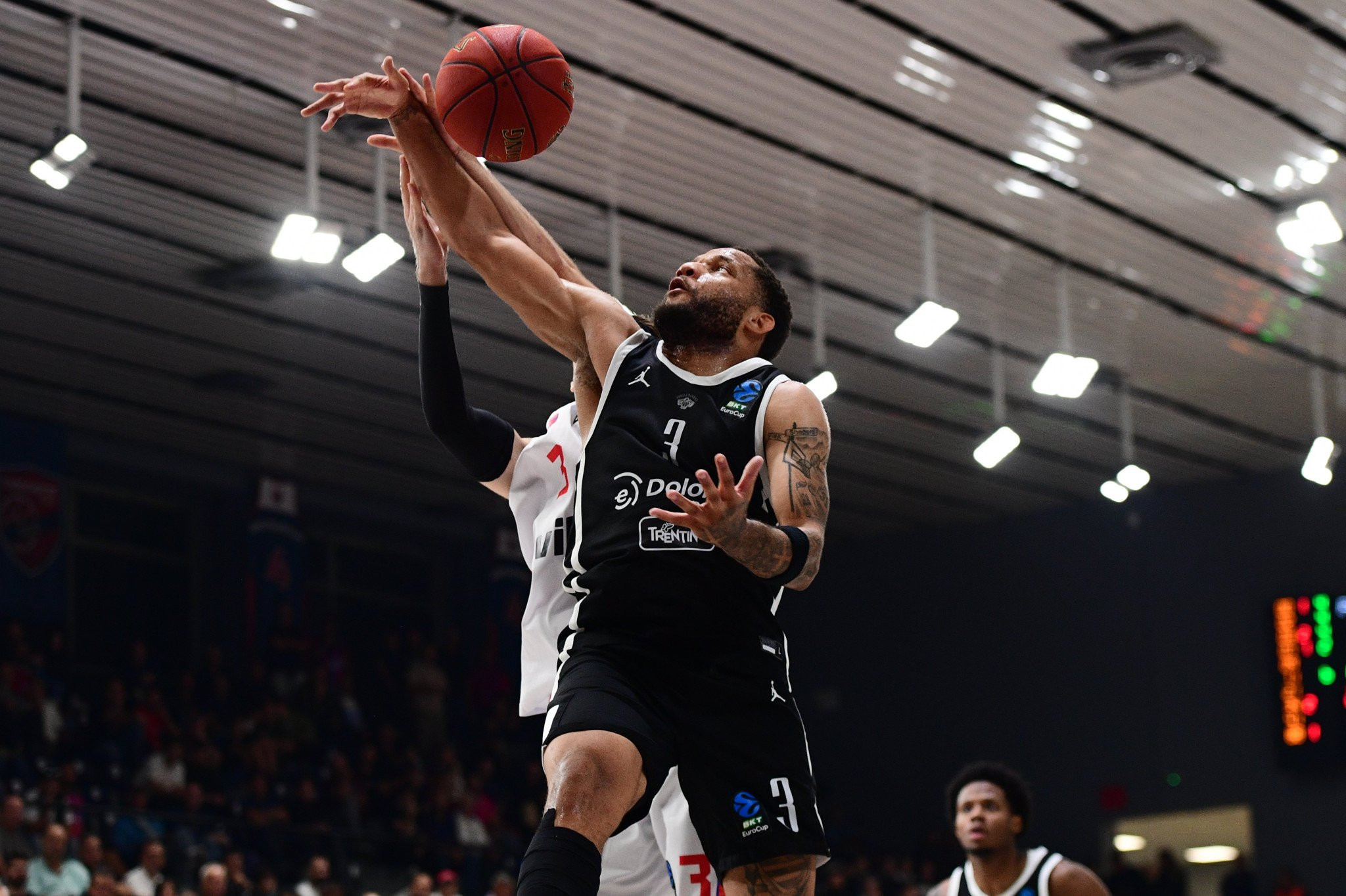 Ήττα με ανατροπή για τον Πανιώνιο από την Τρέντο στο ντεμπούτο Ζούρου