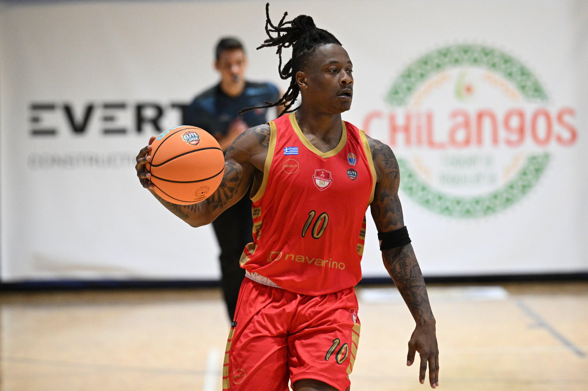 Ντέρεκ Σεντ Χίλερ, το «λαβράκι» του Πανερυθραϊκού που σπάει τα κοντέρ: «Έμπνευσή μου ο Κέντρικ Ναν» Ντέρεκ Σεντ Χίλερ, το «λαβράκι» του Πανερυθραϊκού που σπάει τα κοντέρ: «Έμπνευσή μου ο Κέντρικ Ναν»